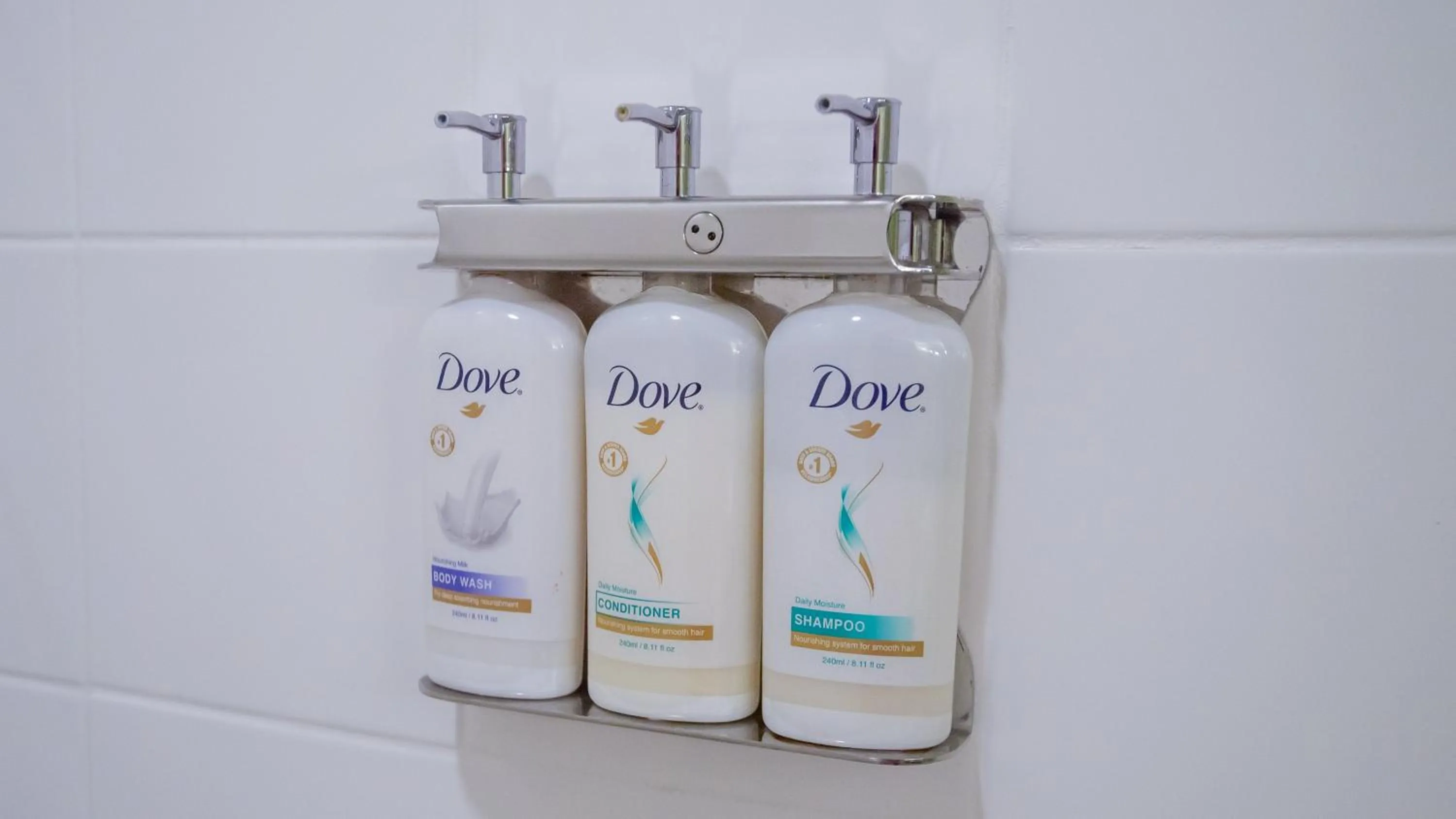 Photo of the whole room in Holiday Inn Express Hickory - Hickory Mart by IHG