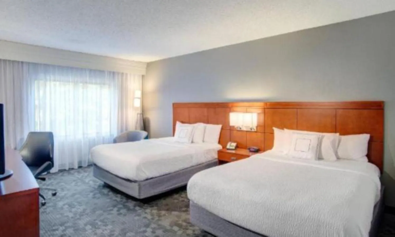Photo of the whole room, Bed in Courtyard by Marriott Columbia Northeast/Fort Jackson Area