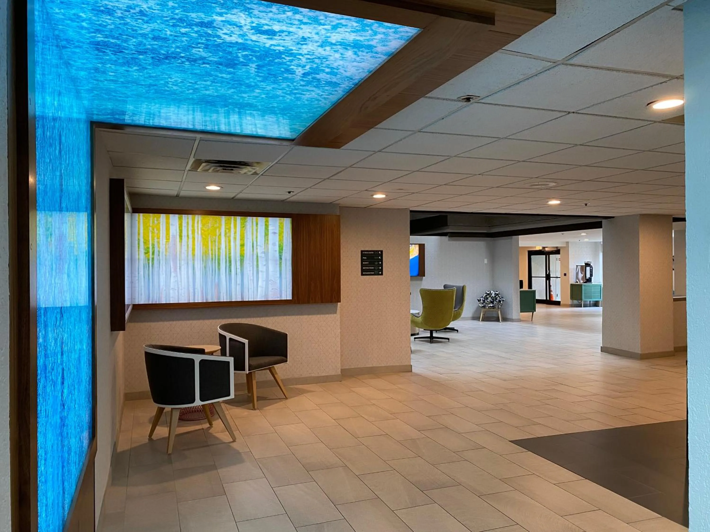 Property building in Holiday Inn Portland- I-5 S Wilsonville by IHG