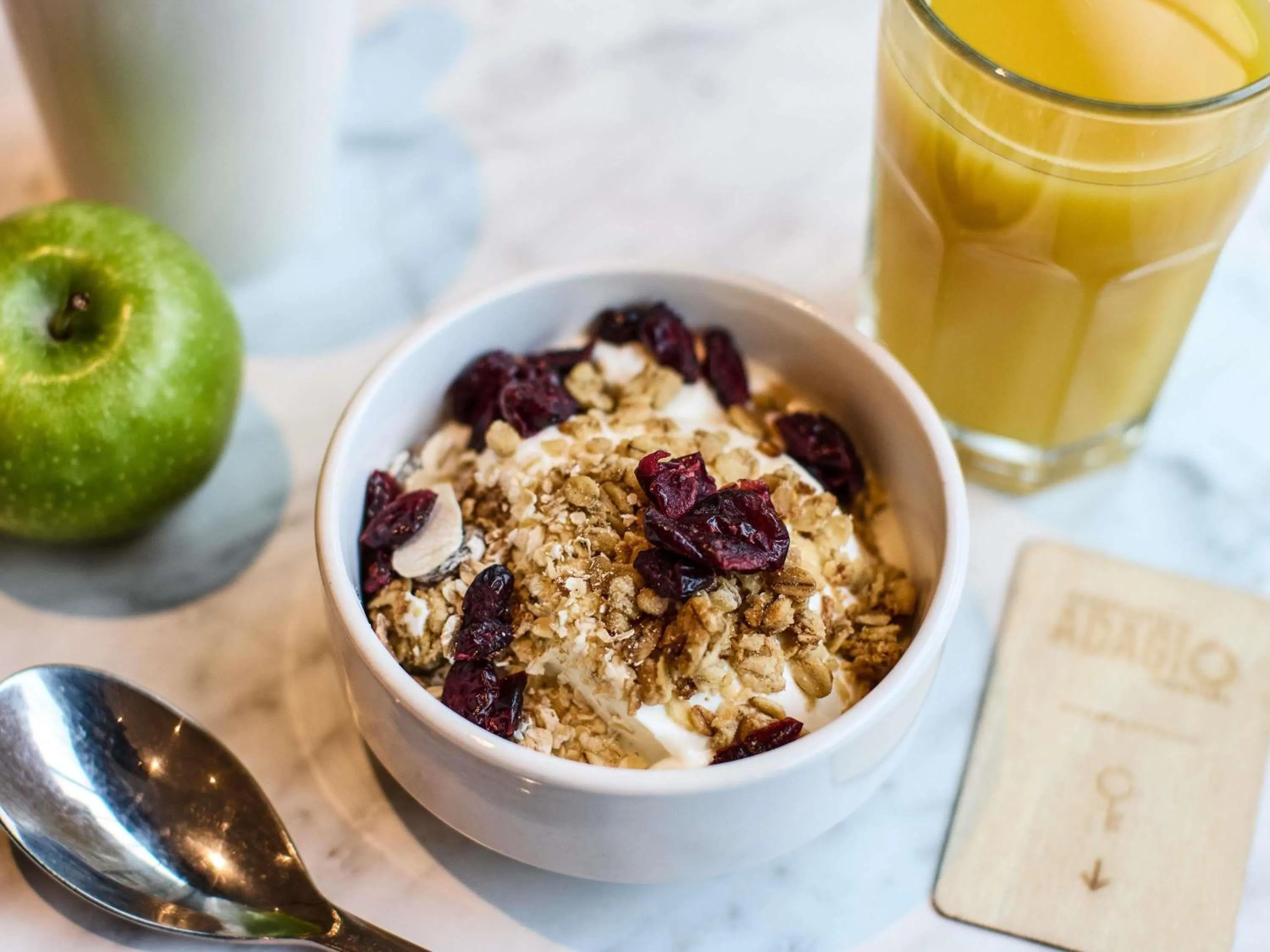 Breakfast in Aparthotel Adagio Edinburgh Royal Mile