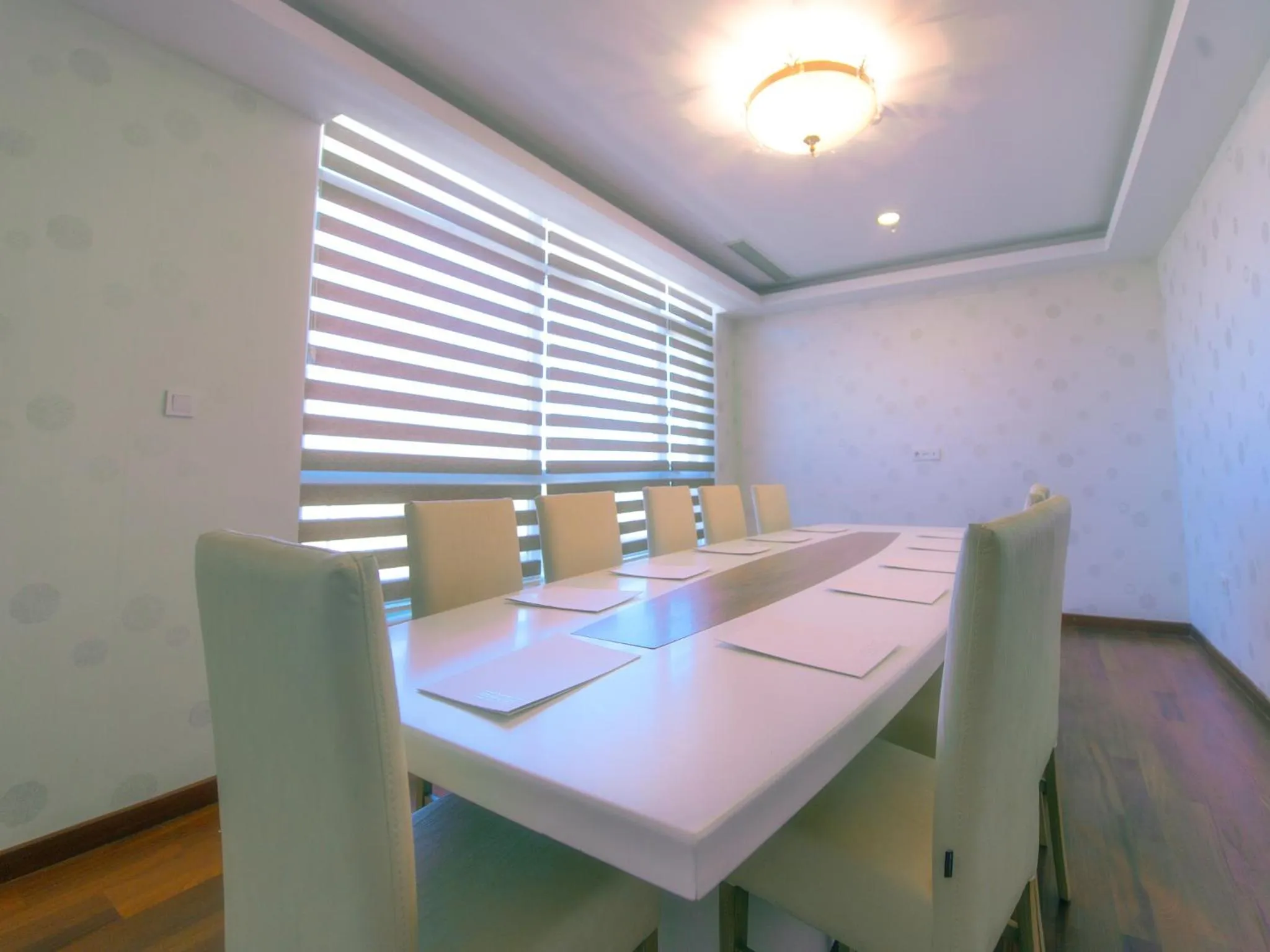 Business facilities in Akman TZOB Otel