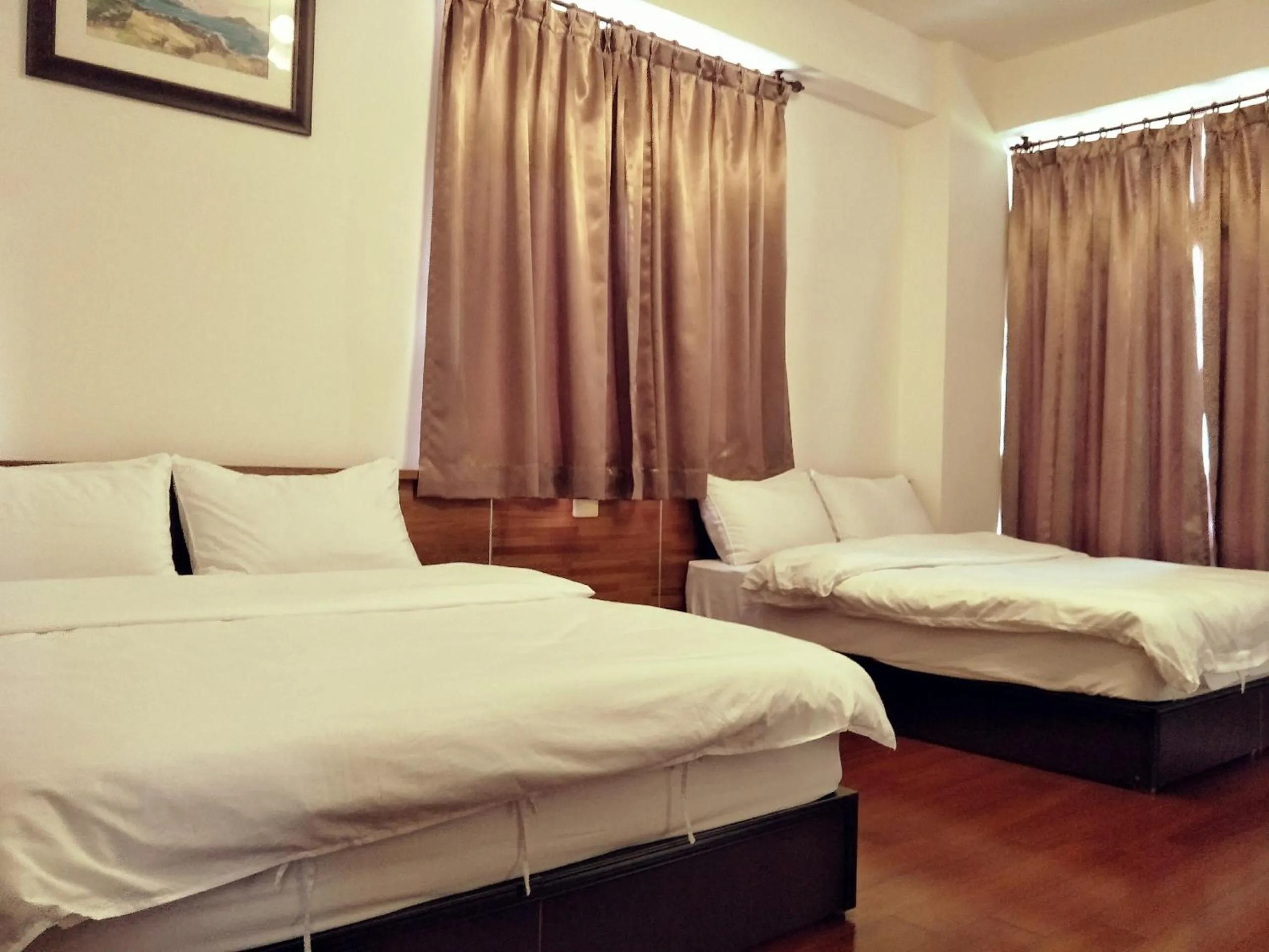 Bed in Lu He Feng Homestay