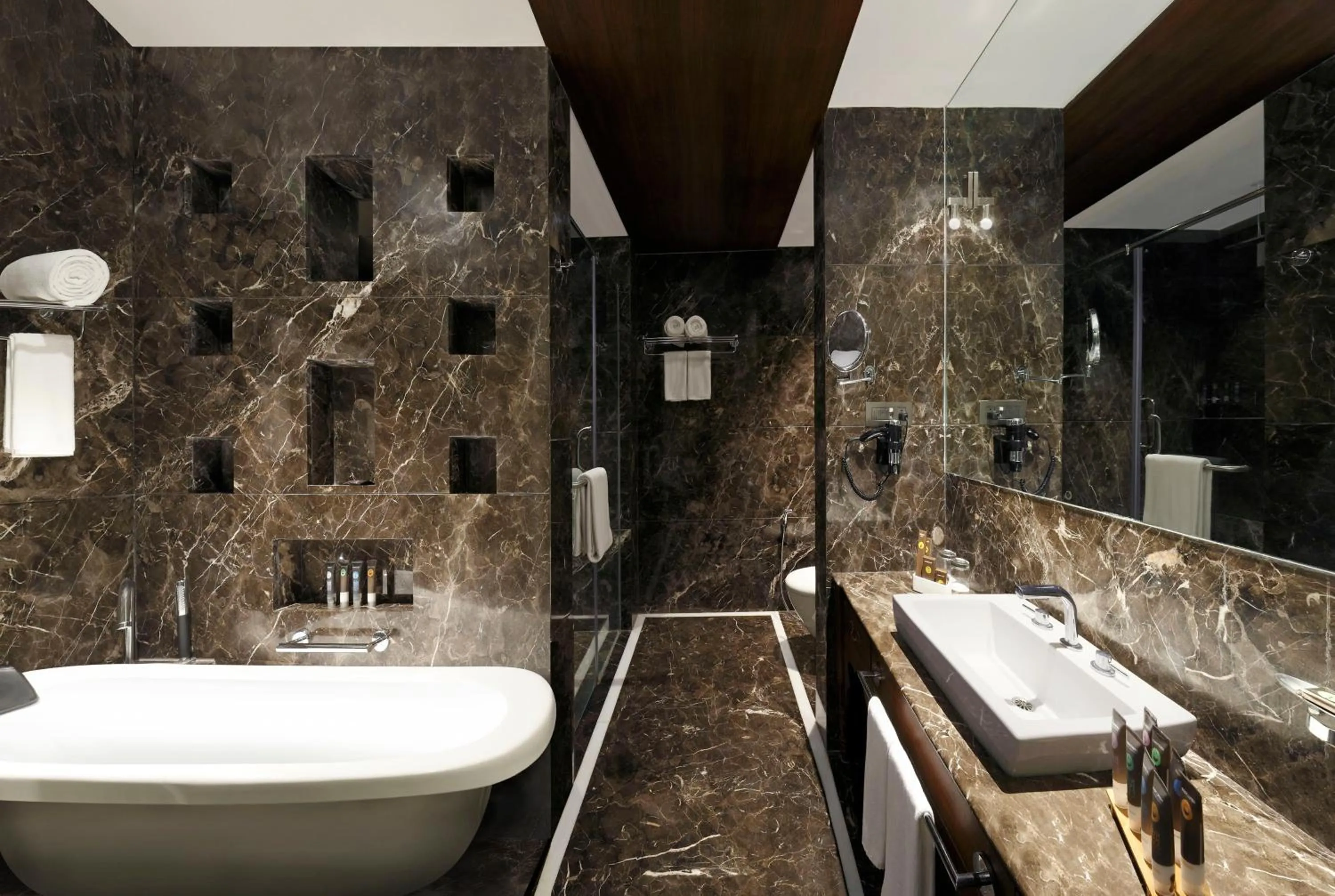 Bathroom in Novotel Mumbai Juhu Beach