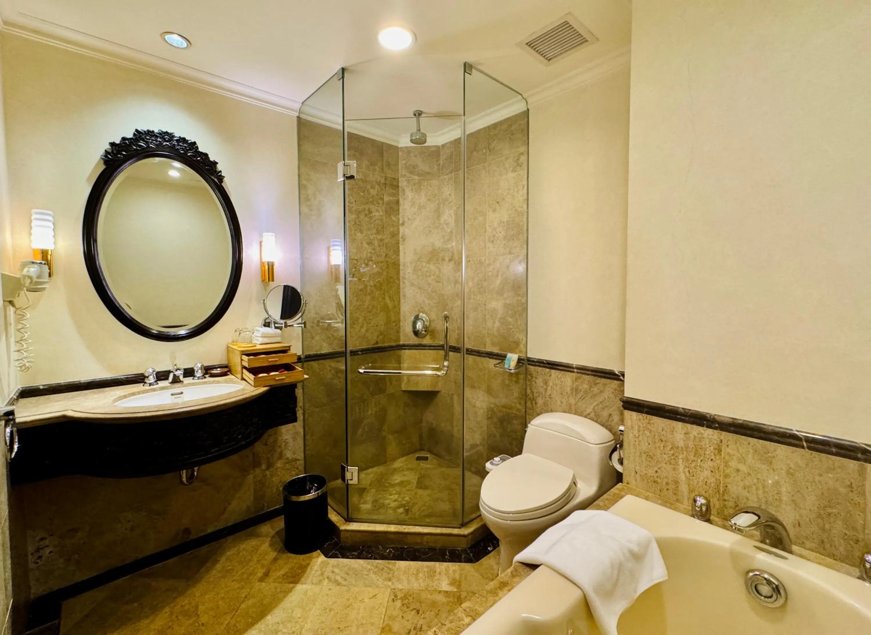 Shower in TTC Imperial Hotel