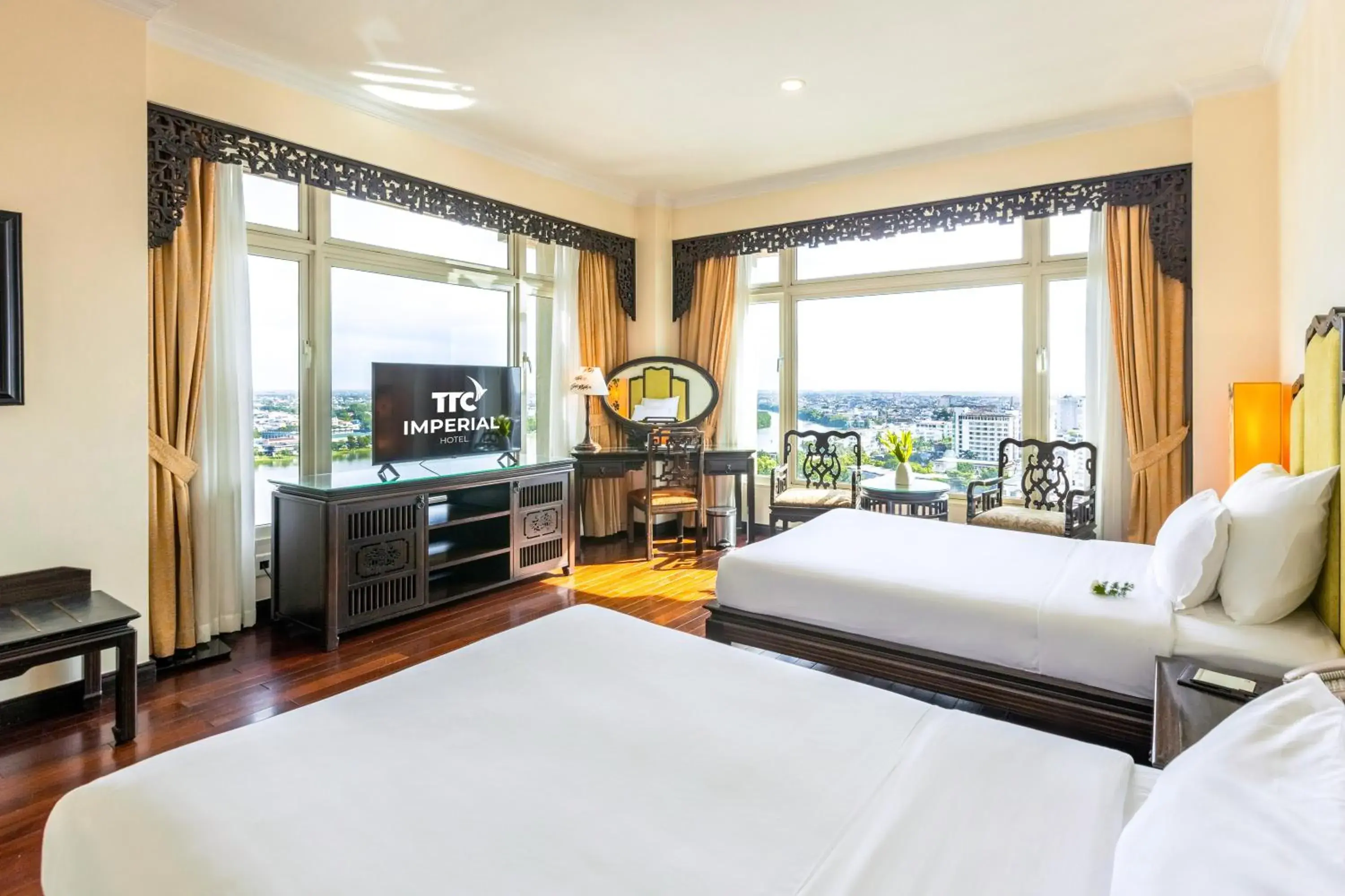 Deluxe Twin with River View in TTC Imperial Hotel Deluxe Twin with River View in TTC Imperial Hotel