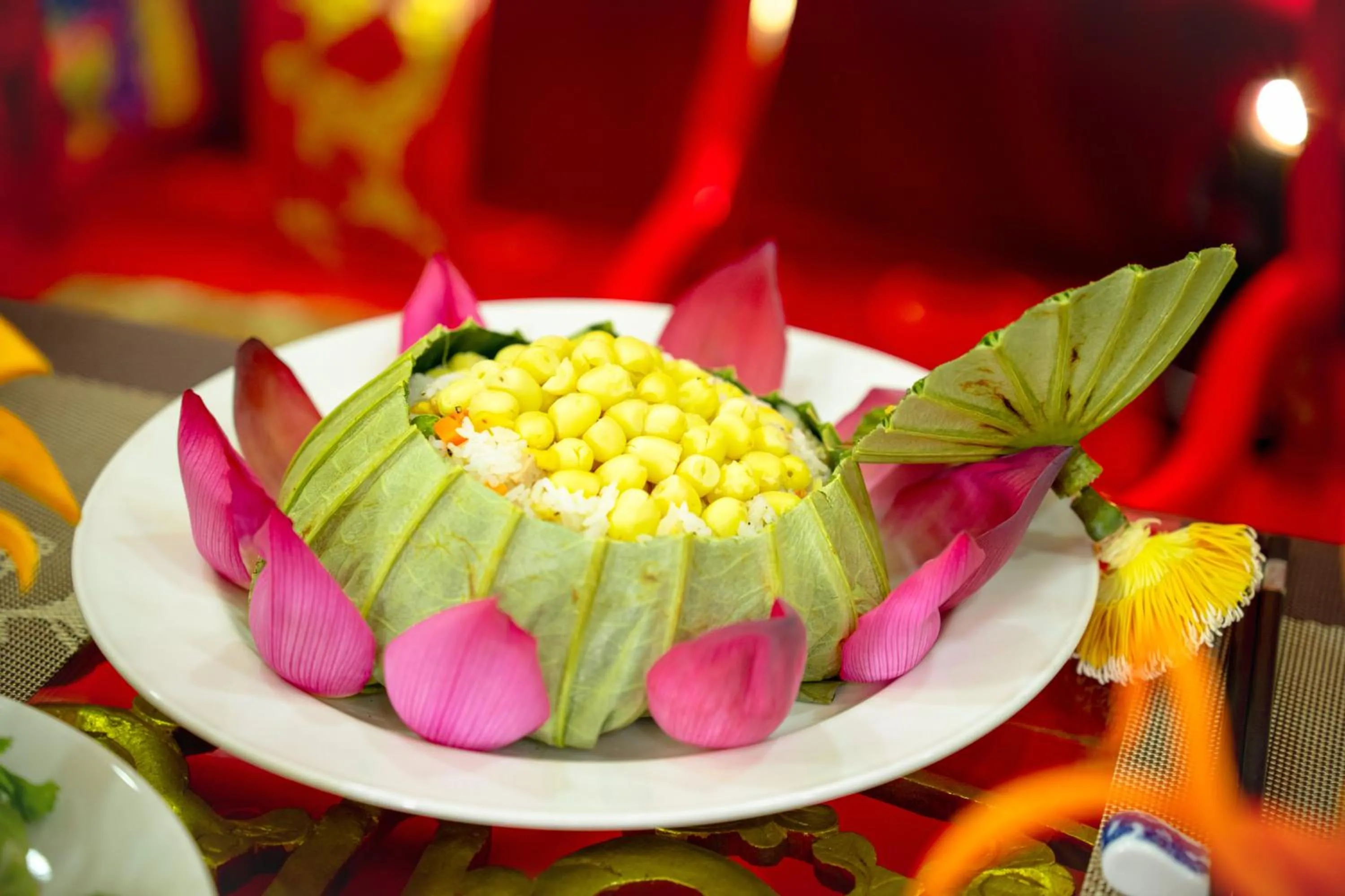 Food and drinks in TTC Imperial Hotel