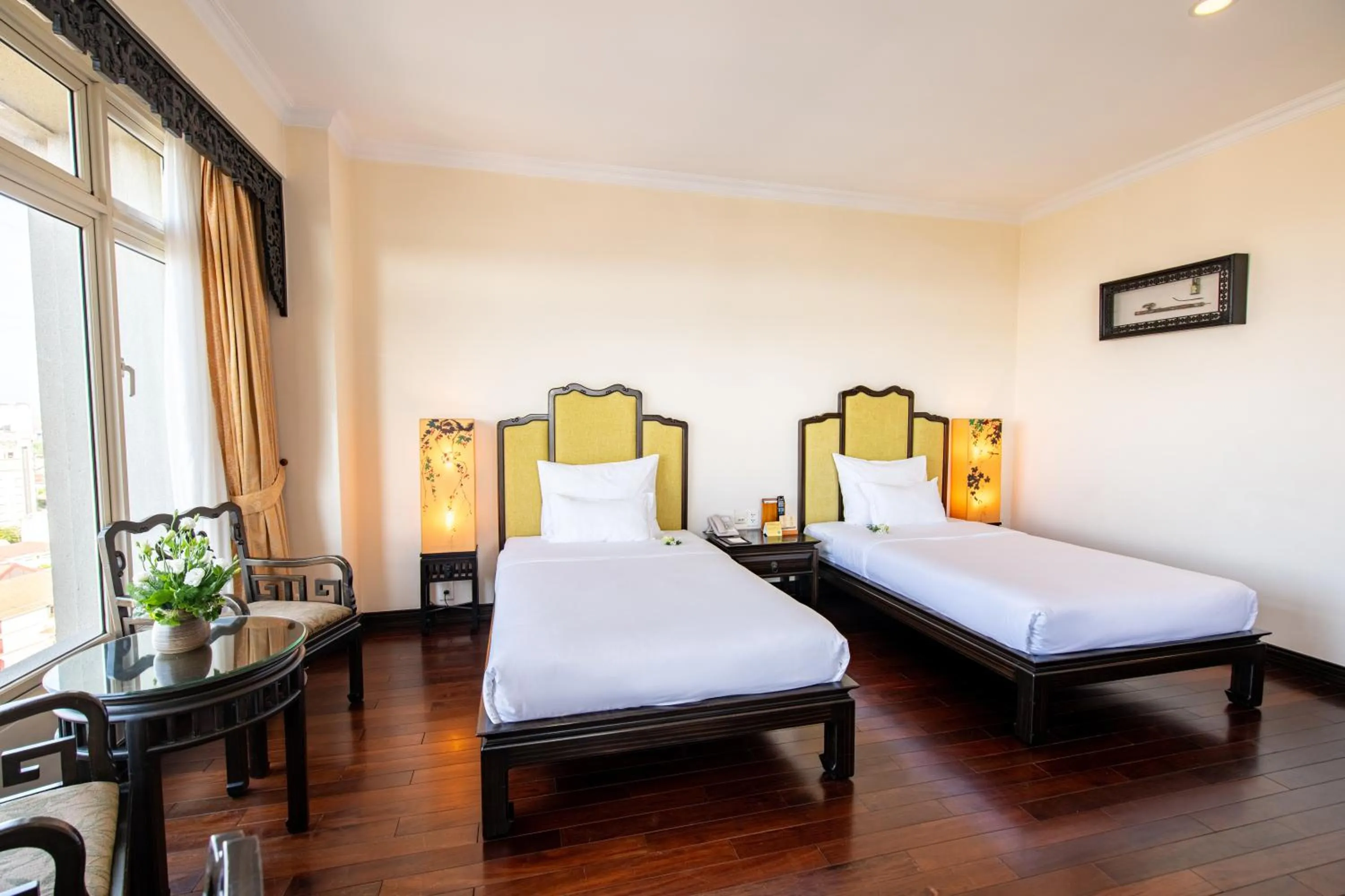 Photo of the whole room, Bed in TTC Imperial Hotel