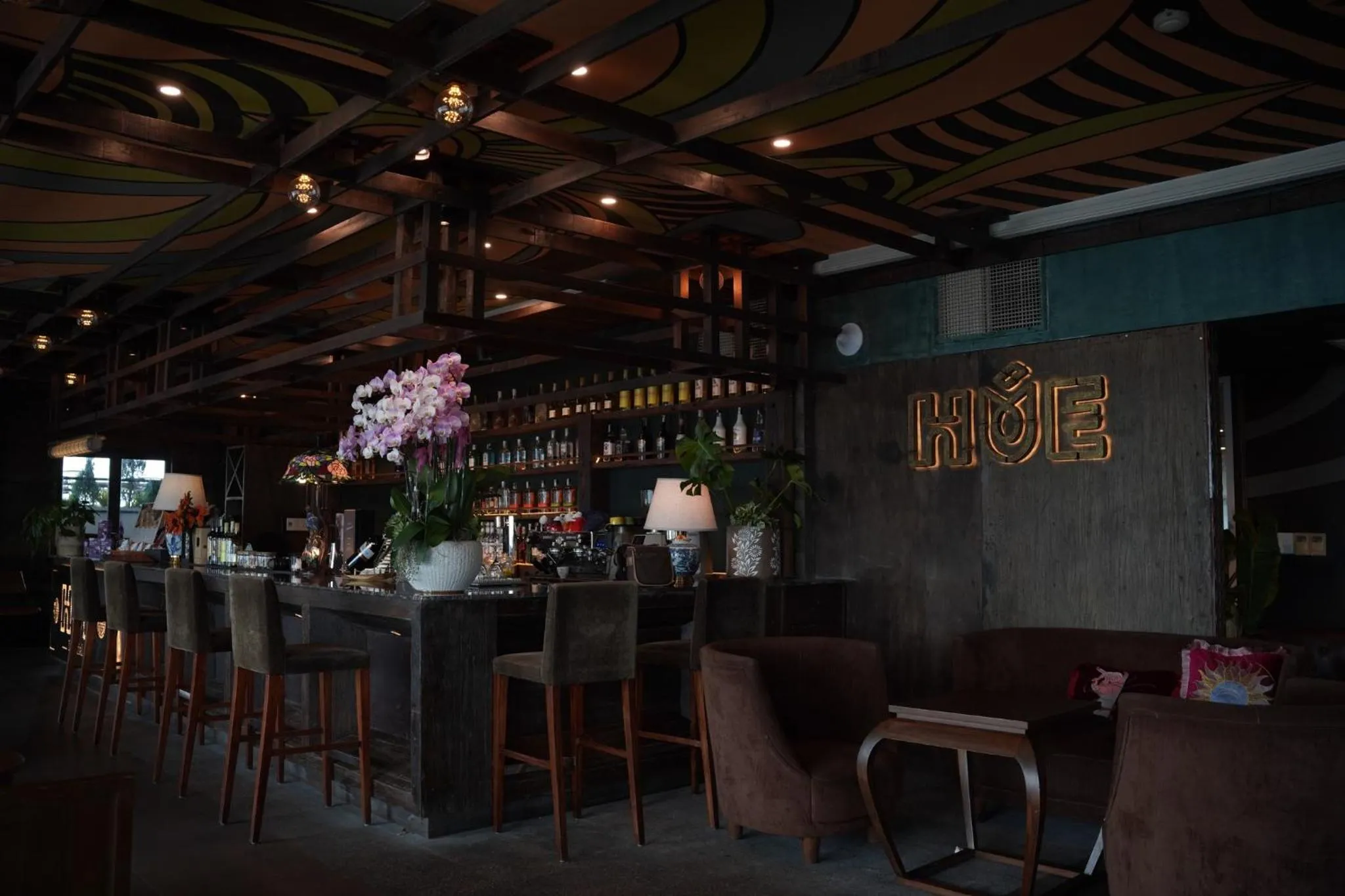 Lounge or bar in TTC Imperial Hotel