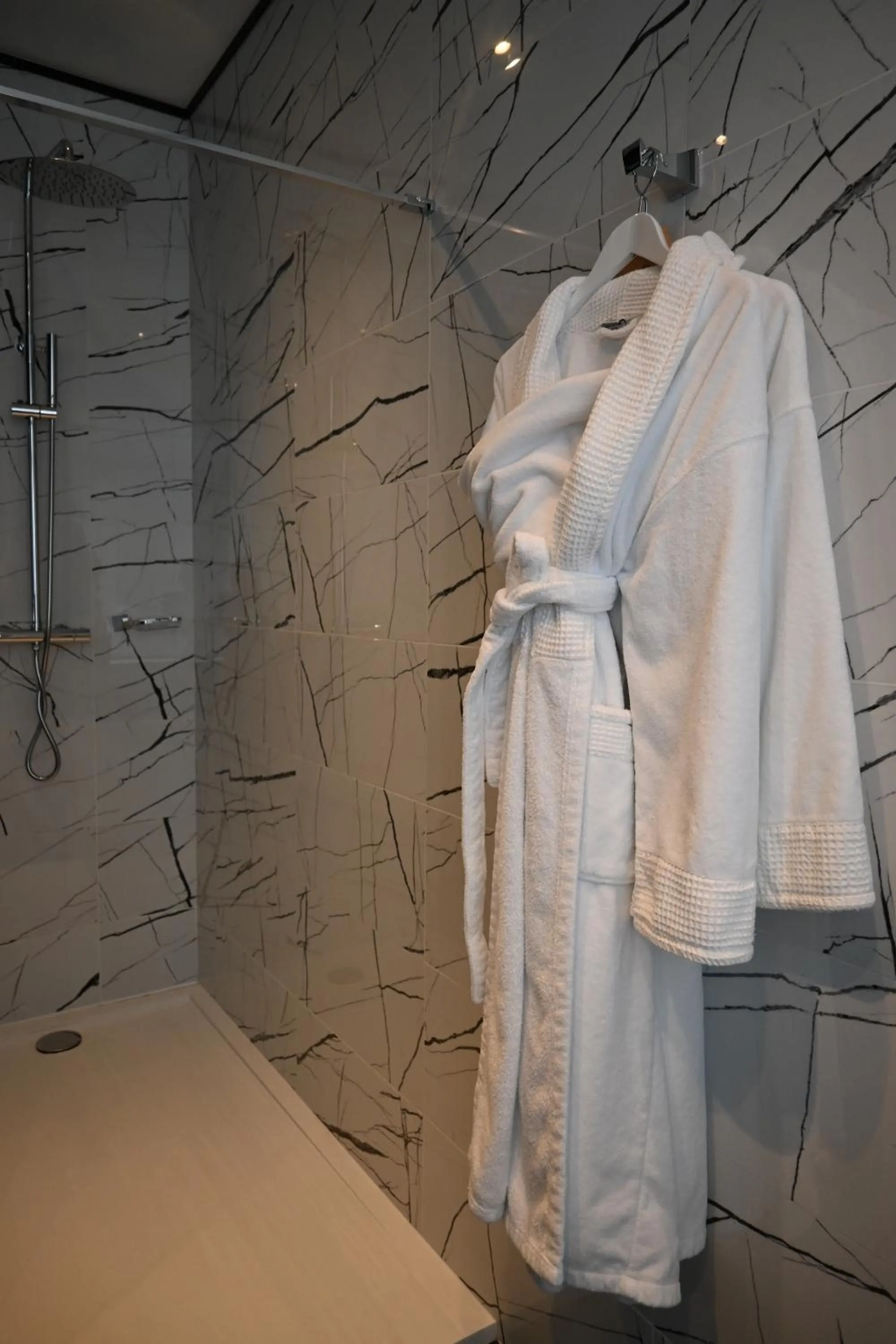 Bathroom in LOGIS Hôtel Borel