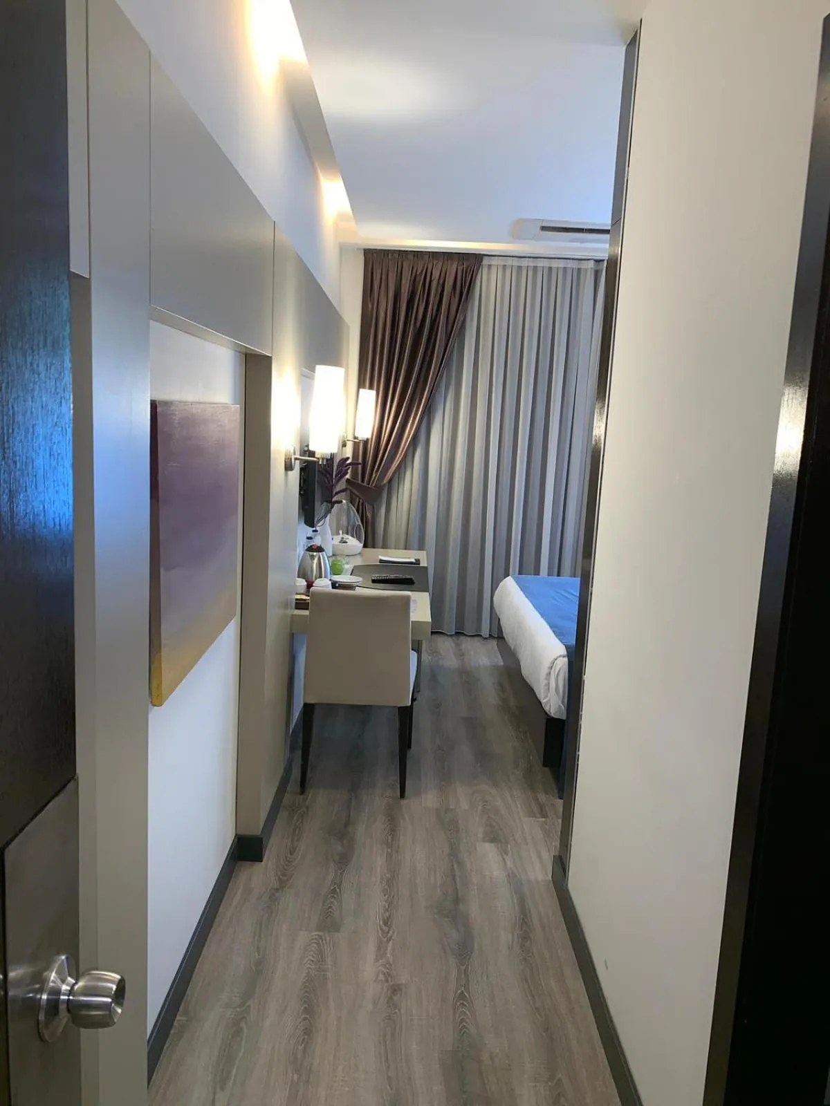 Bedroom, Bed in MY Hotel