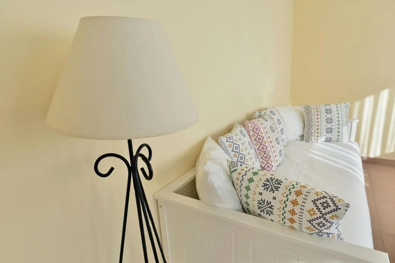 Living room, Bed in Apartamentos Marina