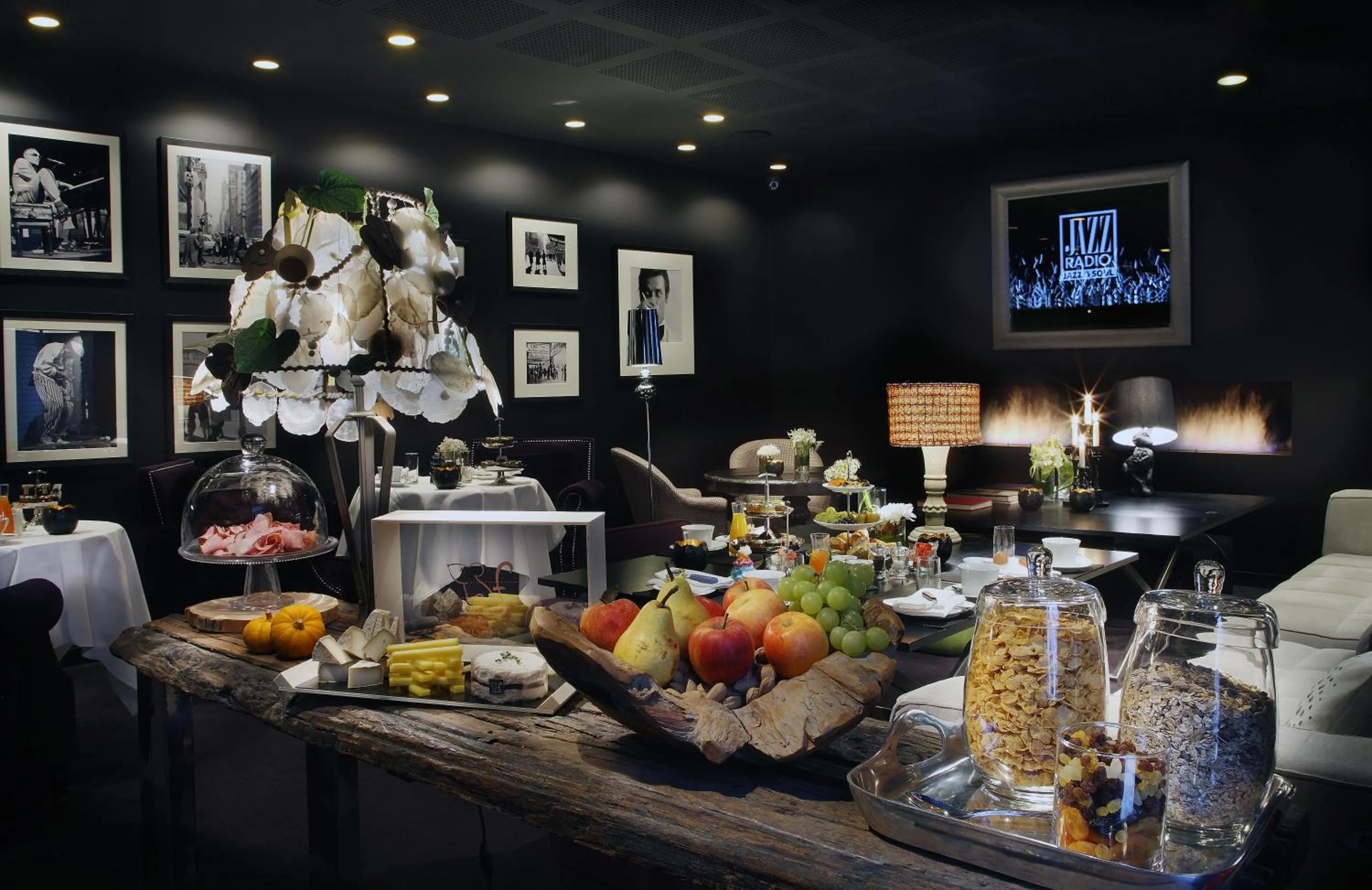 Area and facilities in Petit Hôtel Confidentiel