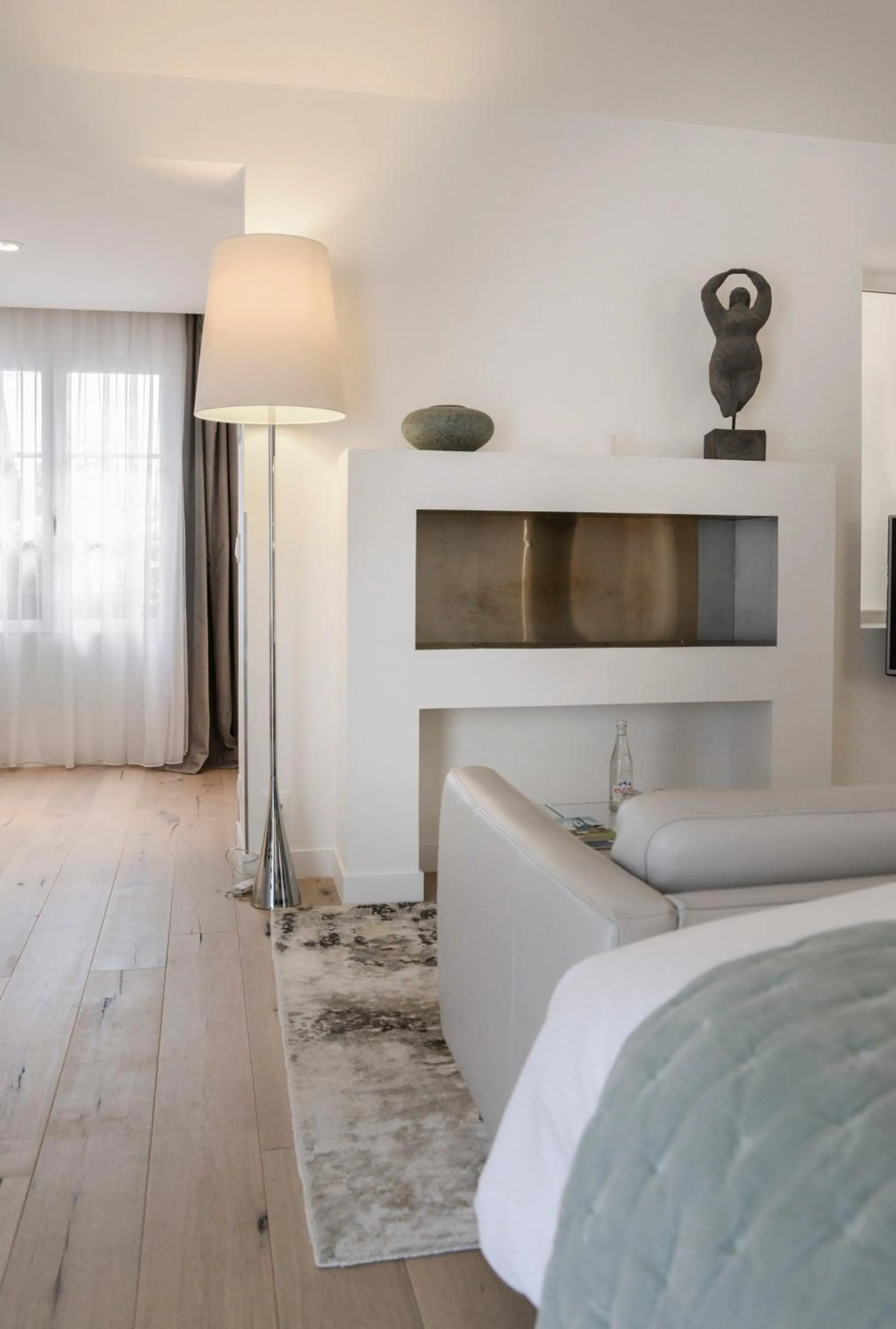 Photo of the whole room, Bed in Petit Hôtel Confidentiel