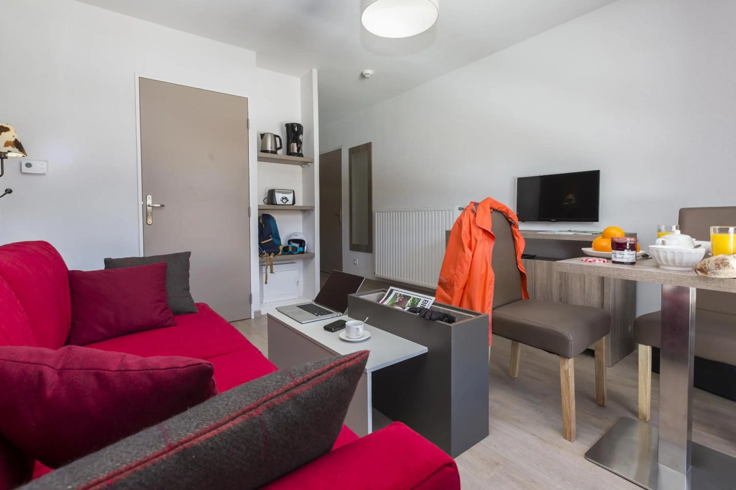 Seating area in Résidence Odalys Front de Neige