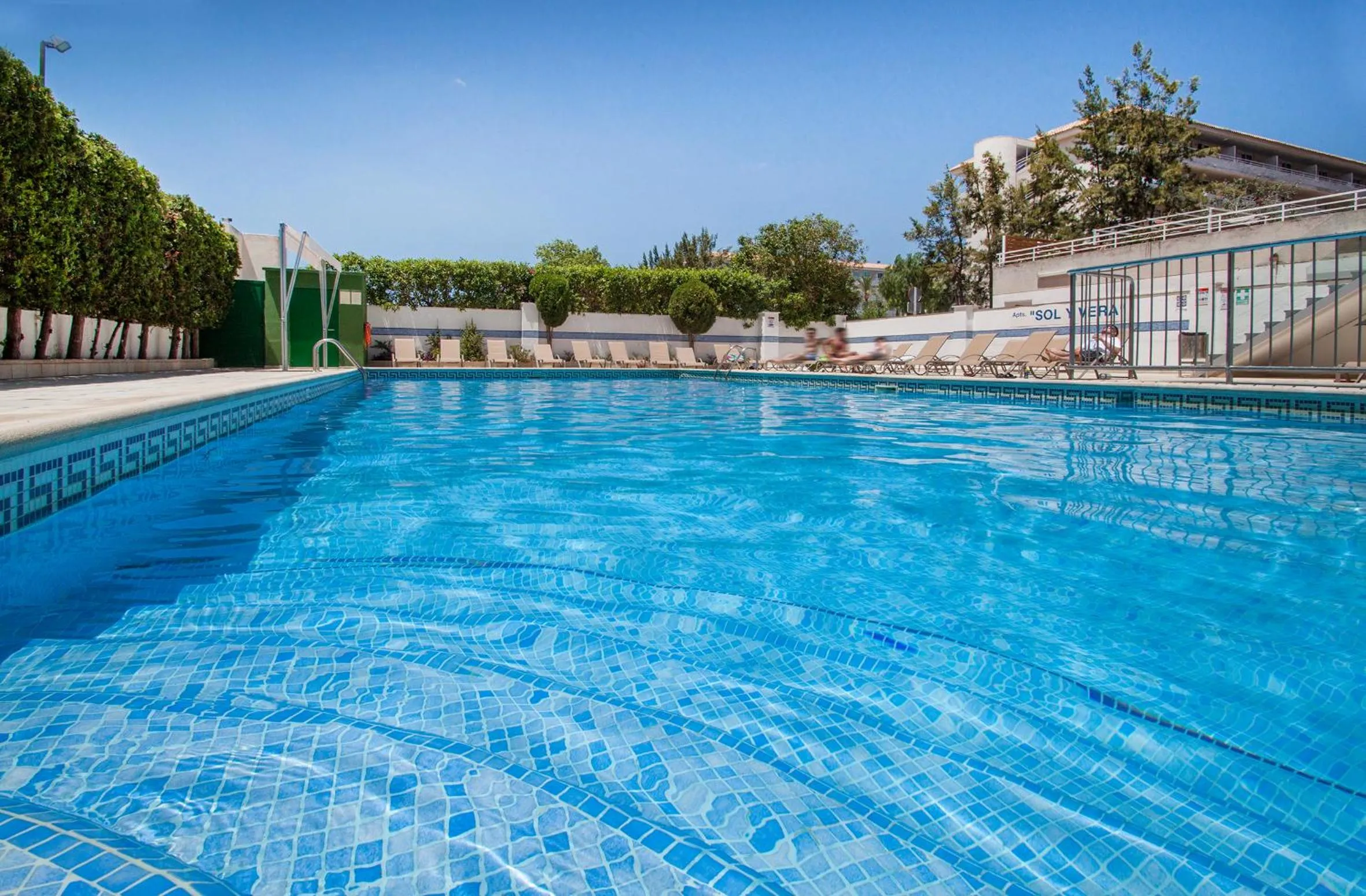Swimming pool in Apartamentos Sol y Vera
