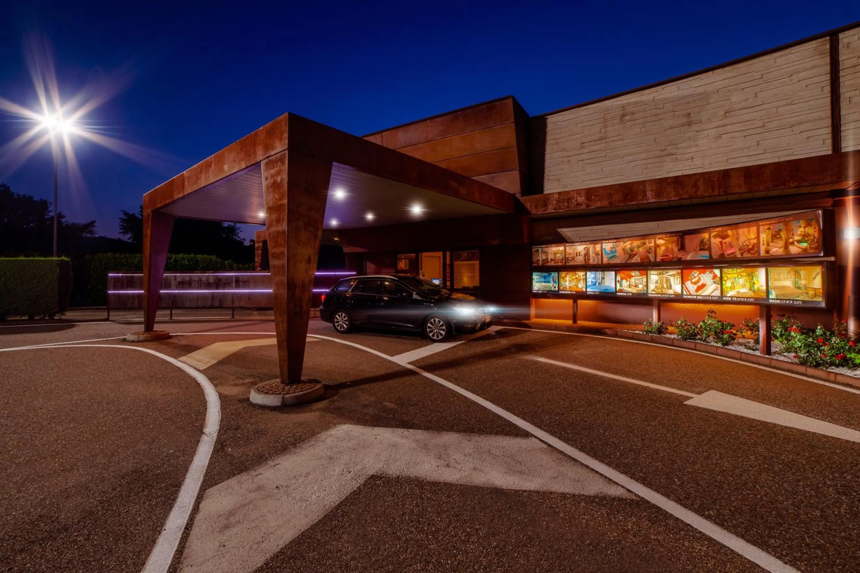 Facade/entrance in Motel Hotel Piranha