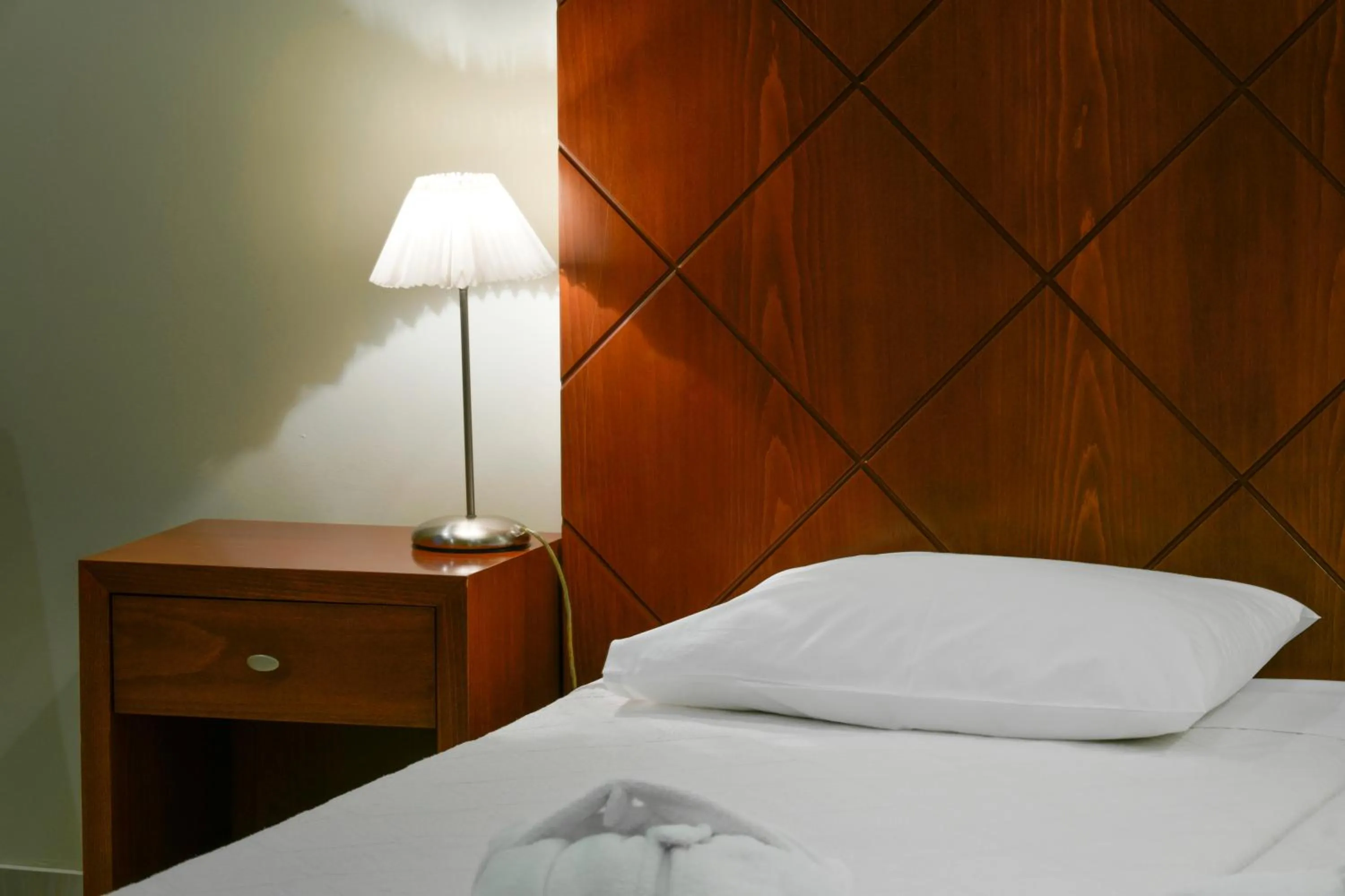 Bedroom, Bed in Nefeli Hotel