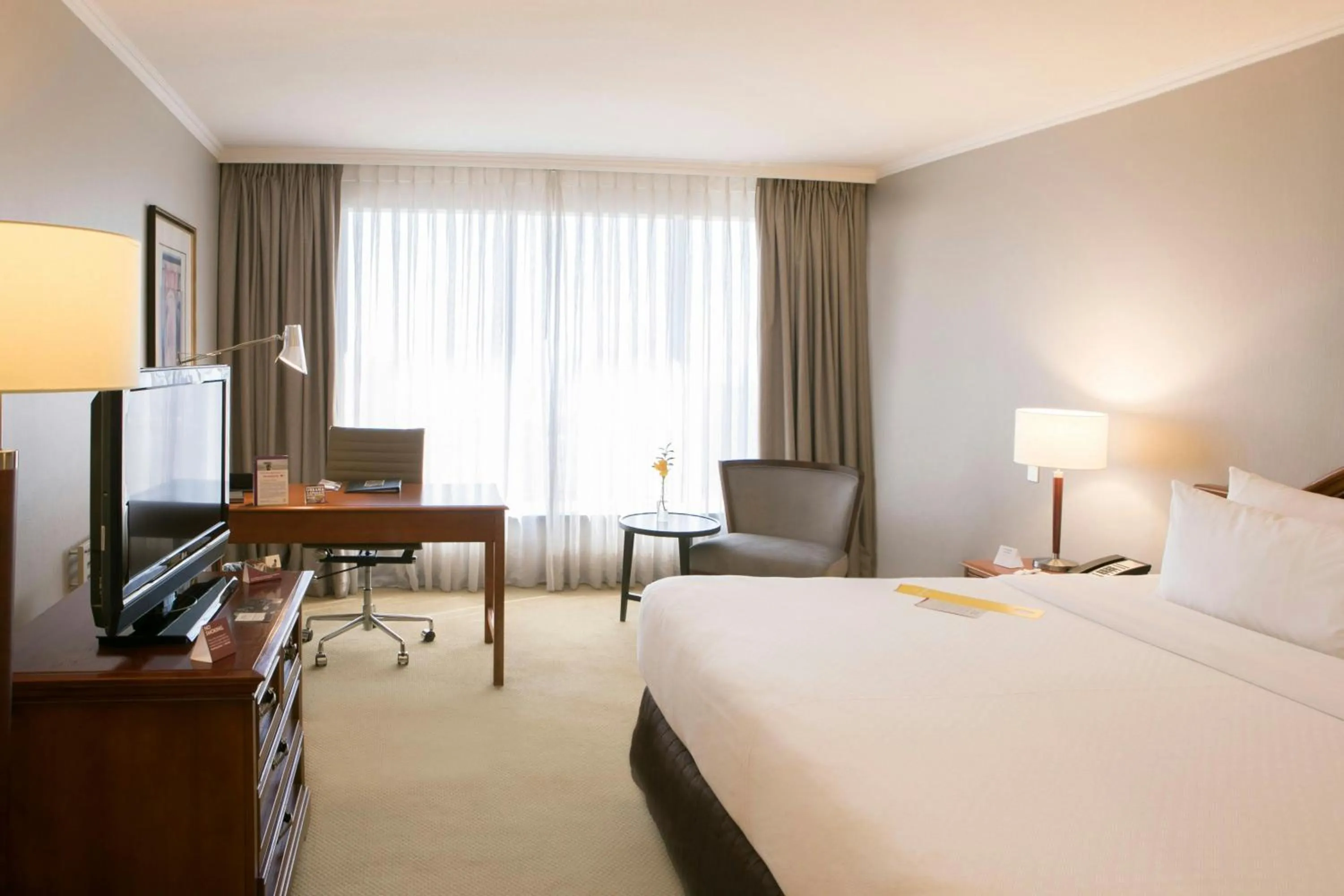 Photo of the whole room, Bed in Hotel Plaza Santiago