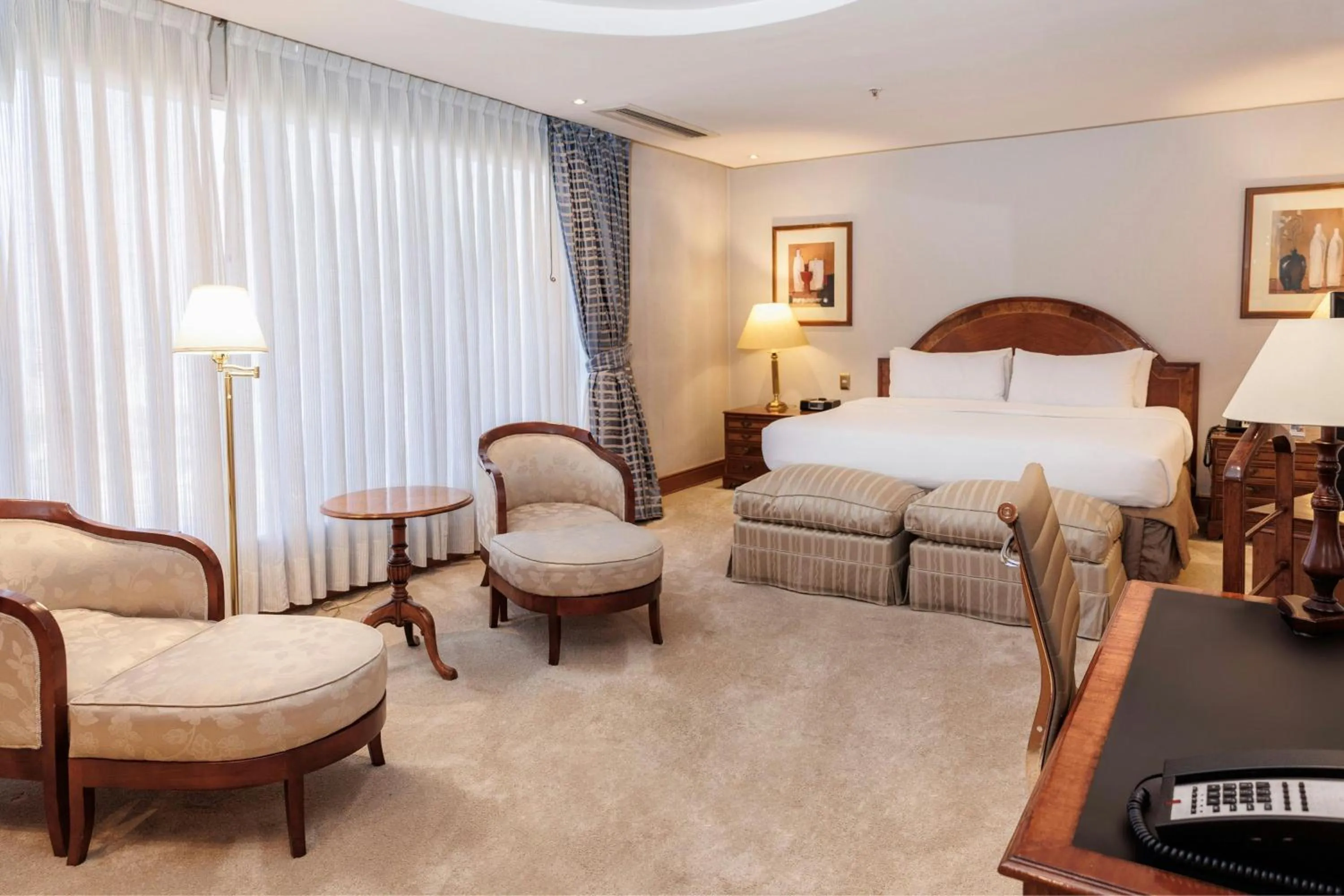 Photo of the whole room, Bed in Hotel Plaza Santiago