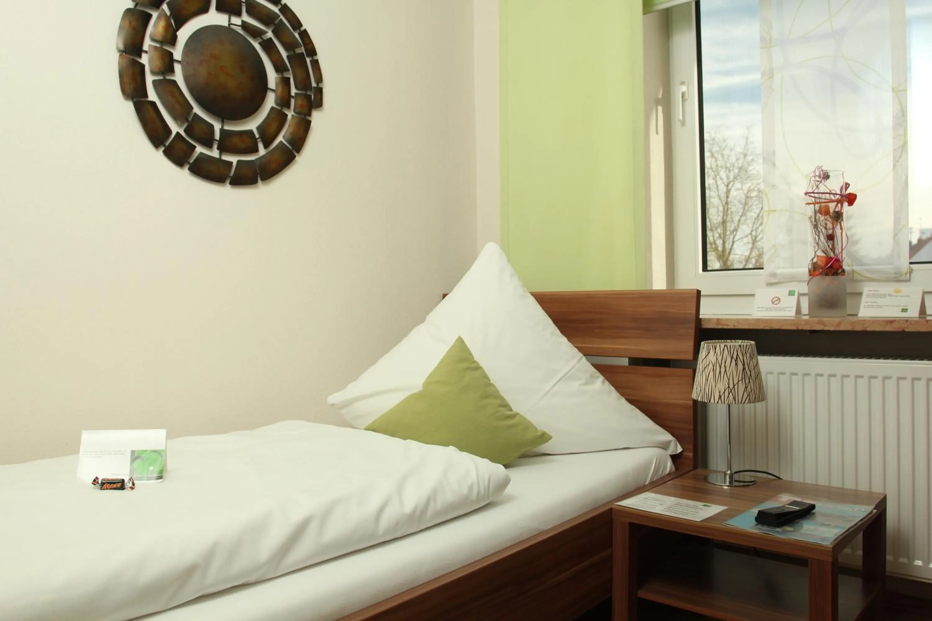 Bed in Gästehaus zur Linde