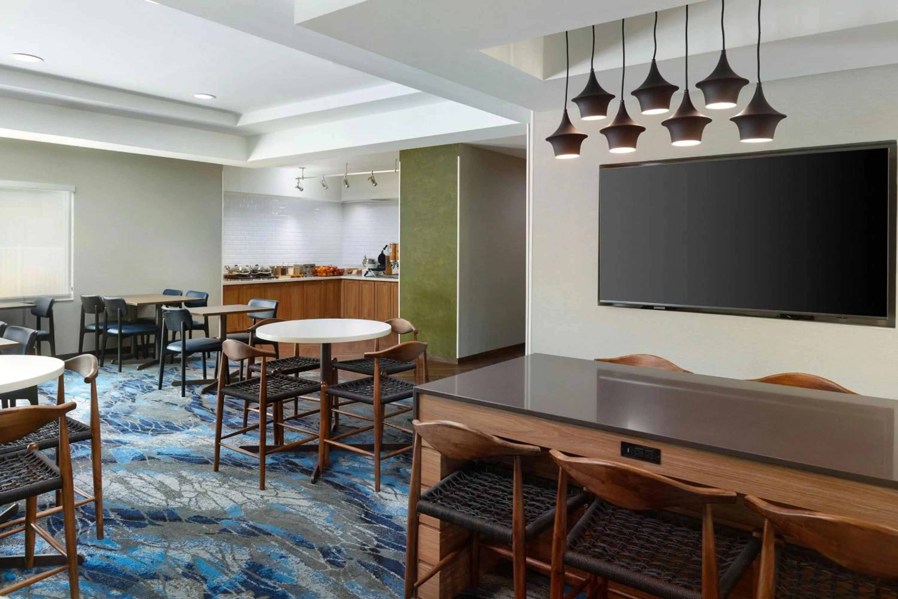 Breakfast in Fairfield Inn and Suites Charleston North/University Area