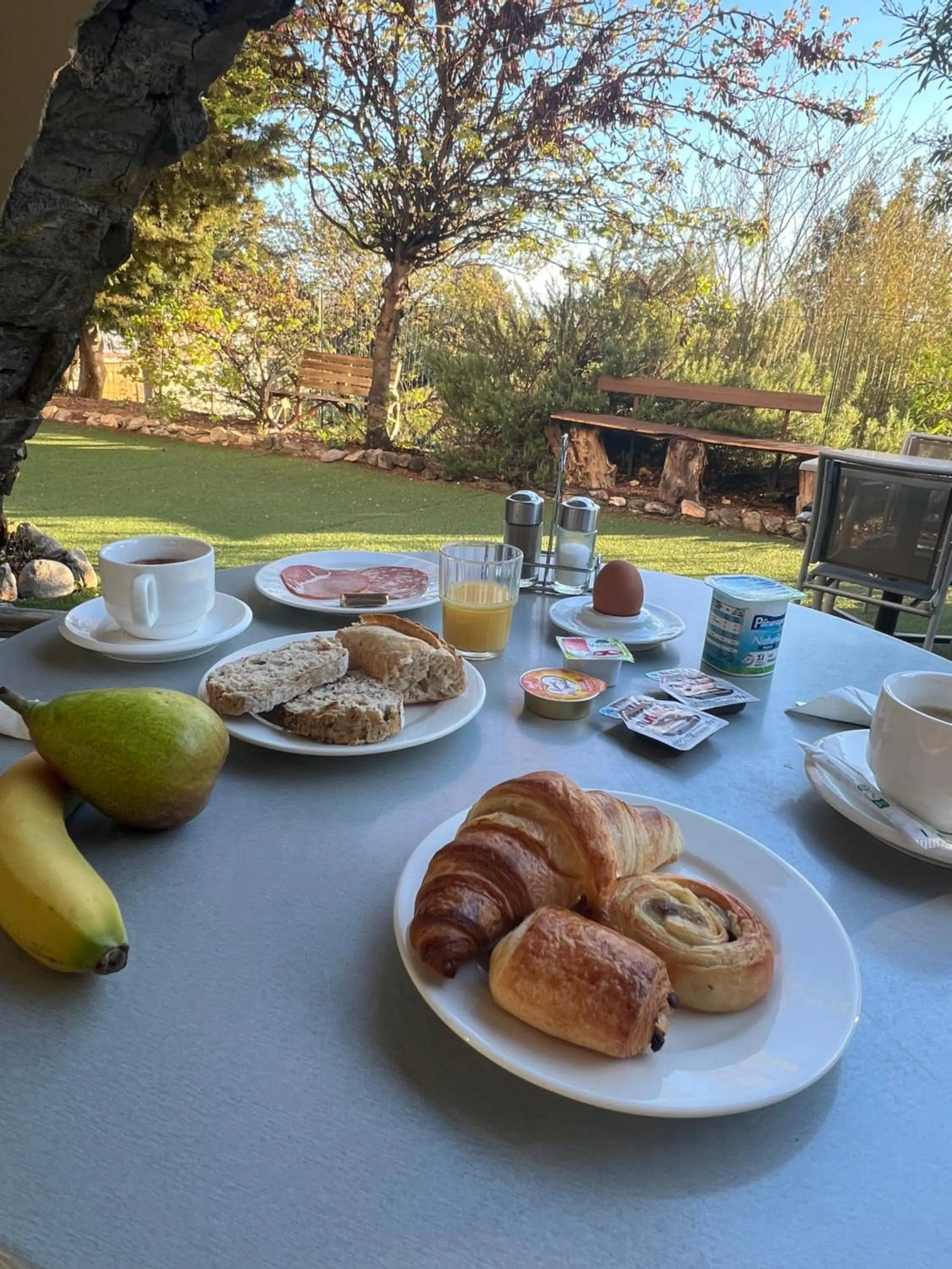 Breakfast in Saint Jacques