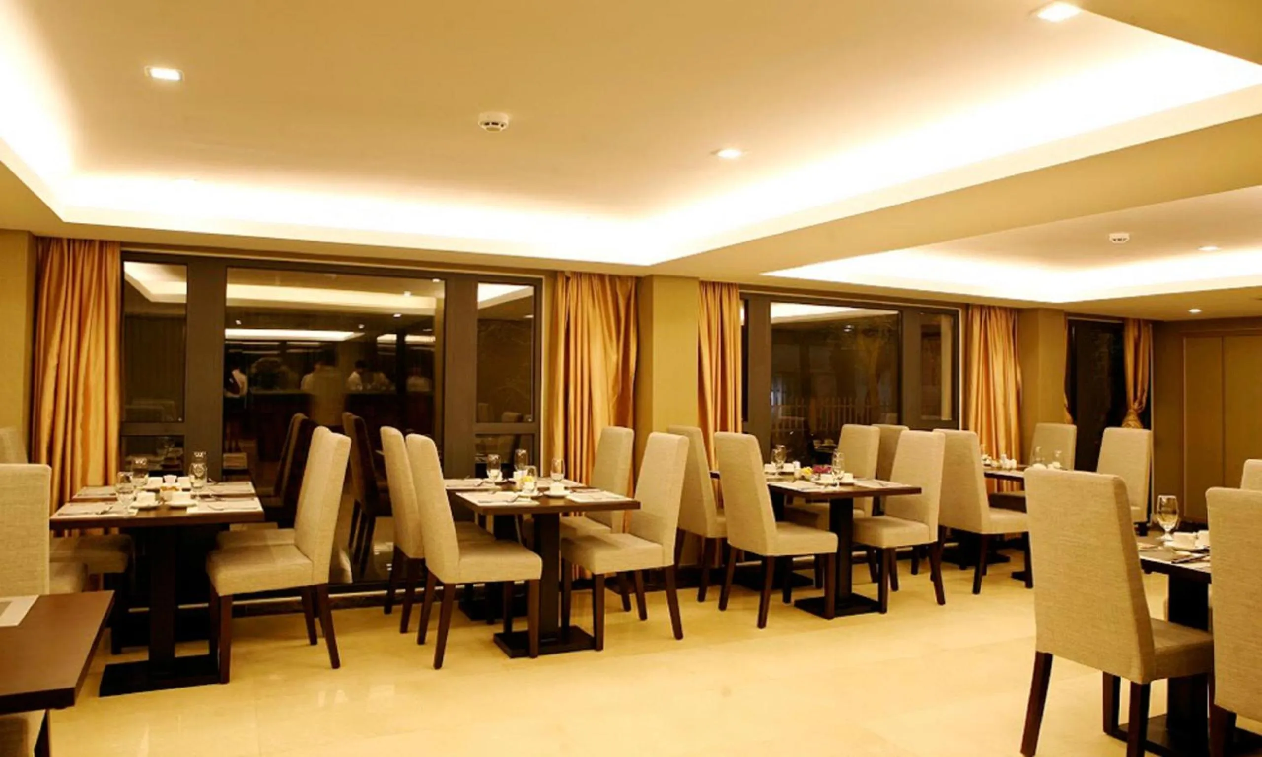 Restaurant/places to eat in Ciao SaiGon Hotel & Spa