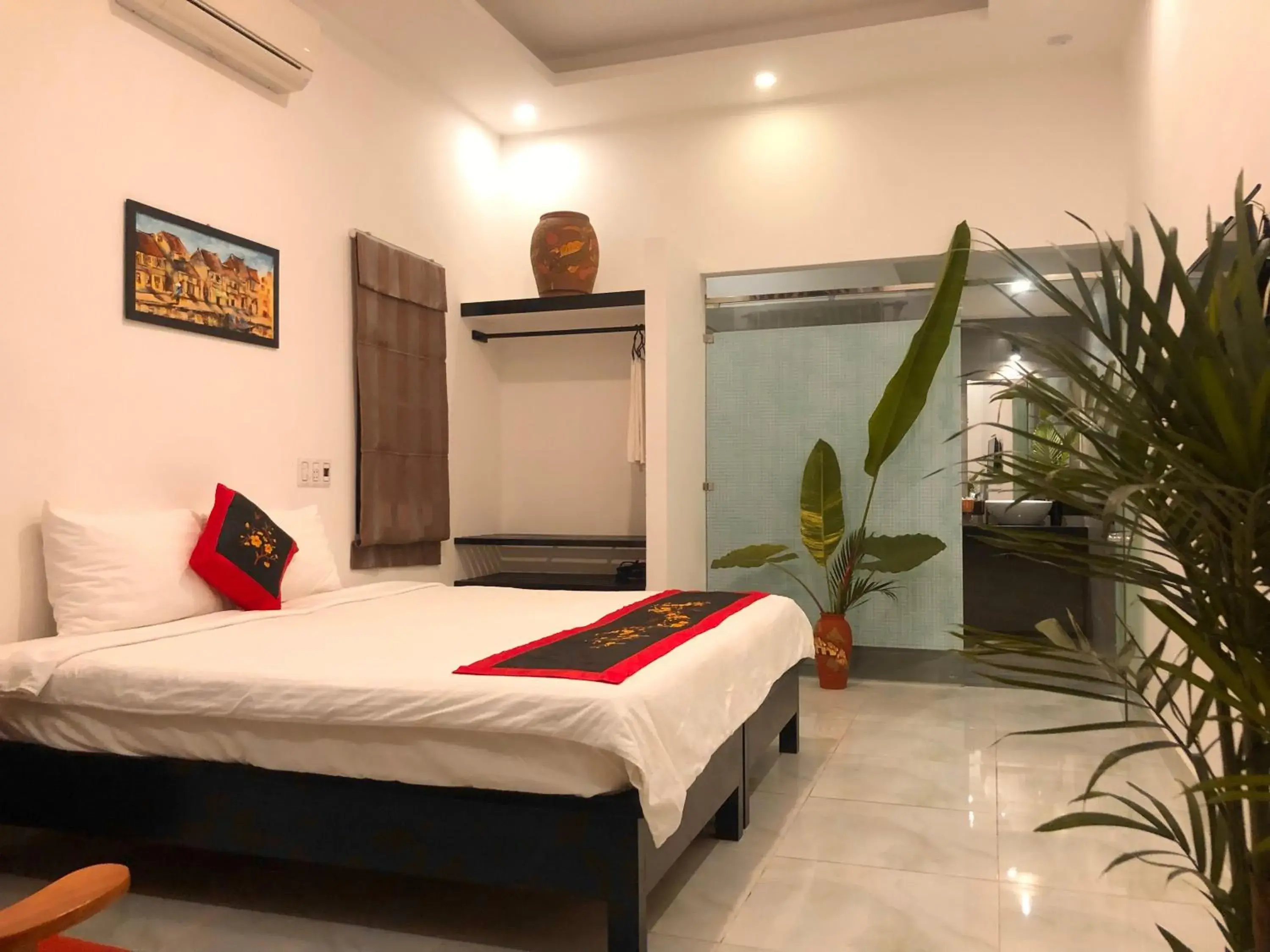 Deluxe Double or Twin Room with Garden View in Sunny Garden Homestay Deluxe Double or Twin Room with Garden View in Sunny Garden Homestay