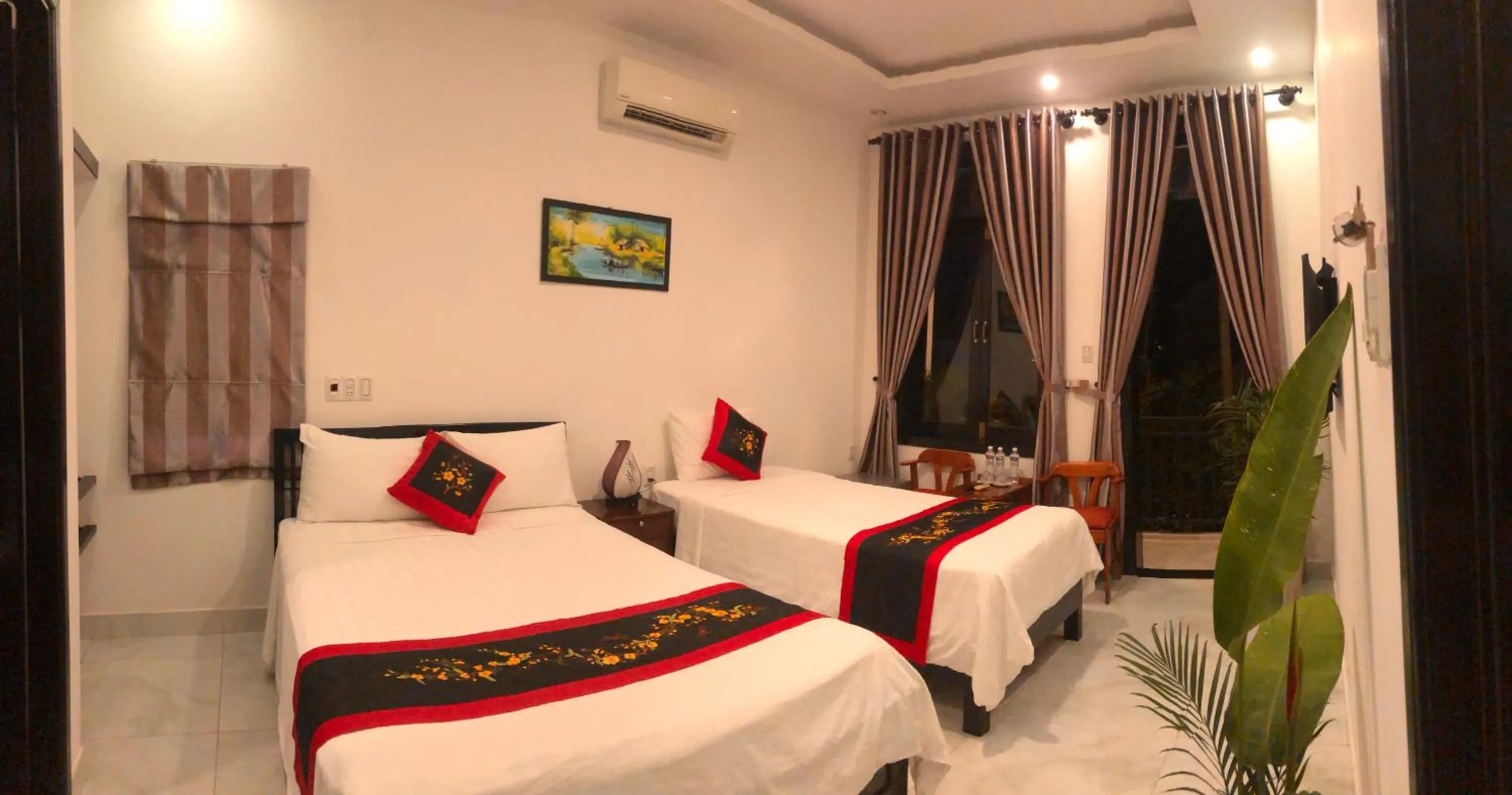 Photo of the whole room, Bed in Sunny Garden Homestay