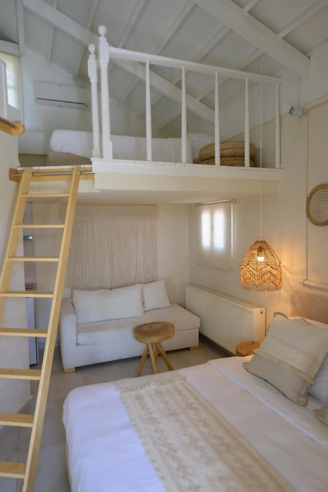 Bed in Oikies Small Elegant Houses