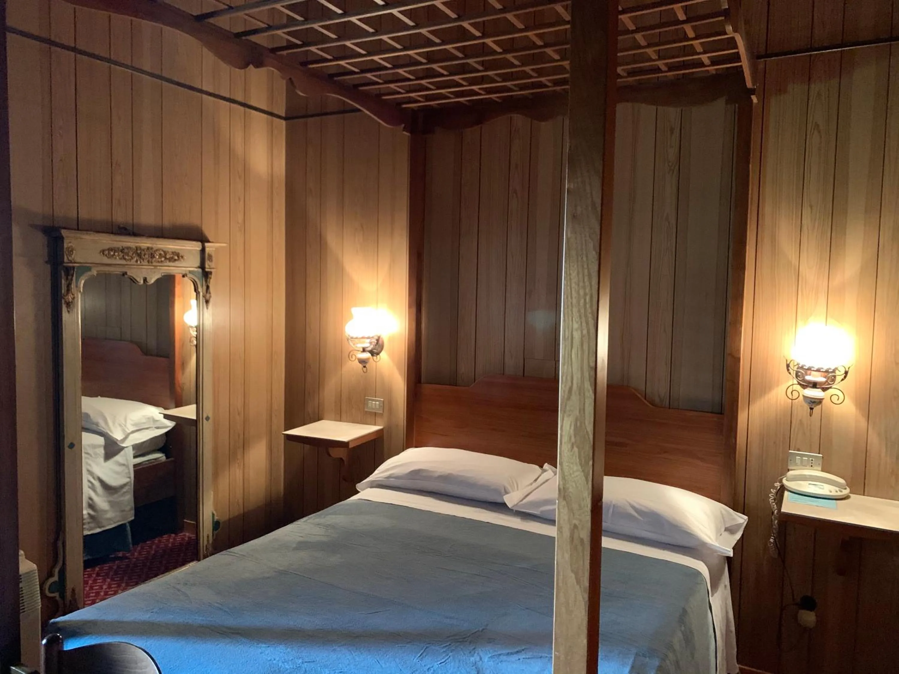 Bed in Hotel Ficocle