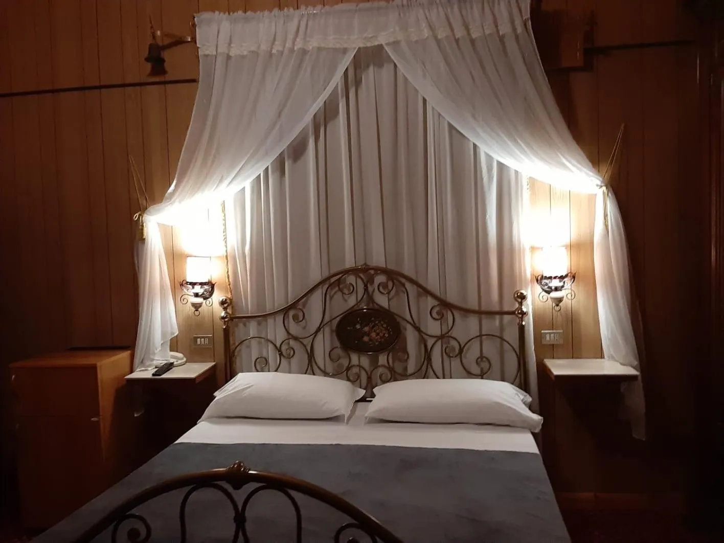 Bed in Hotel Ficocle