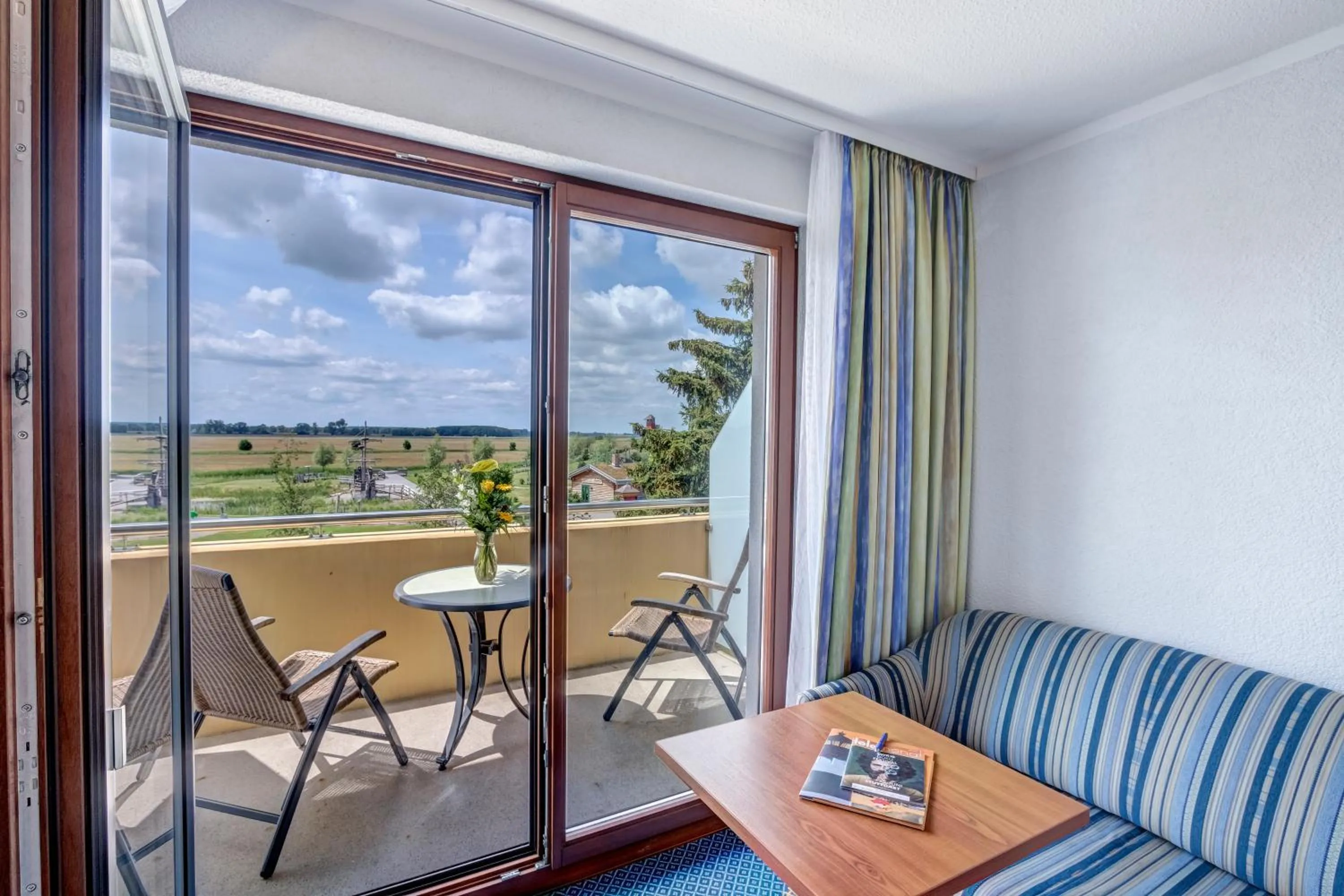 Balcony/Terrace in Familien Wellness Hotel Seeklause mit großem Abenteuerspielplatz "Piraten-Insel-Usedom" Kinder immer All-Inklusive & Getränke ganztags inklusive