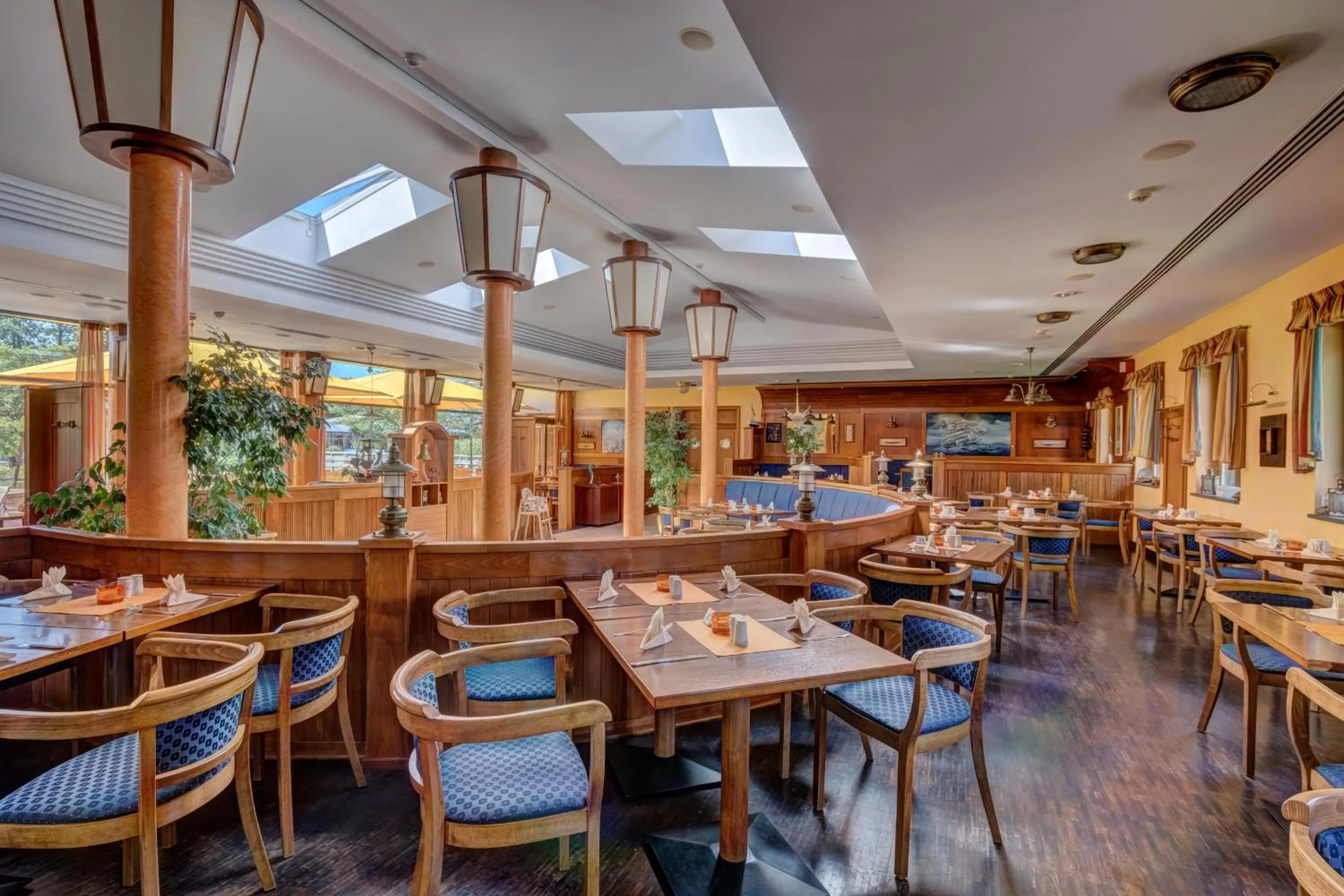 Restaurant/places to eat in Familien Wellness Hotel Seeklause mit großem Abenteuerspielplatz "Piraten-Insel-Usedom" Kinder immer All-Inklusive & Getränke ganztags inklusive