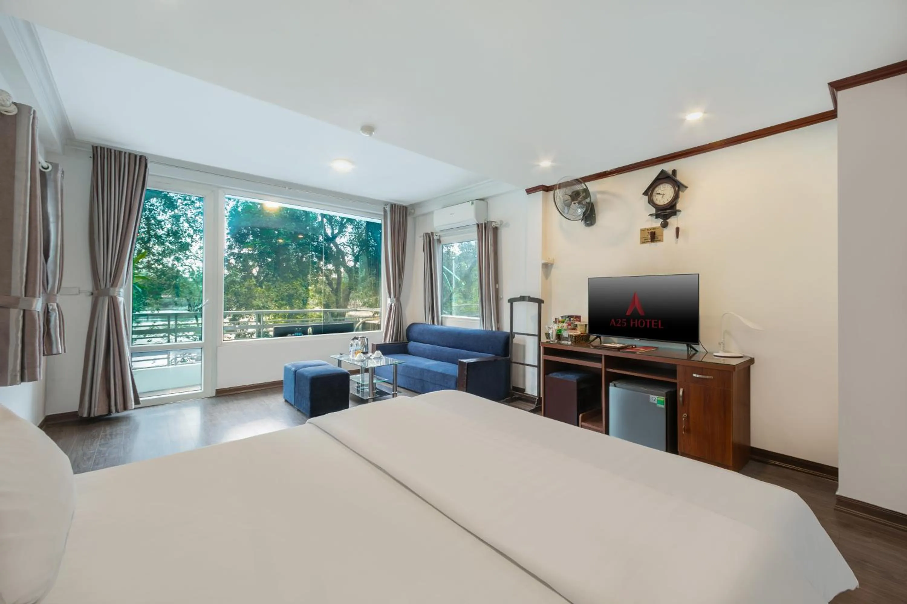 Bed in A25 Hotel - 57 Quang Trung