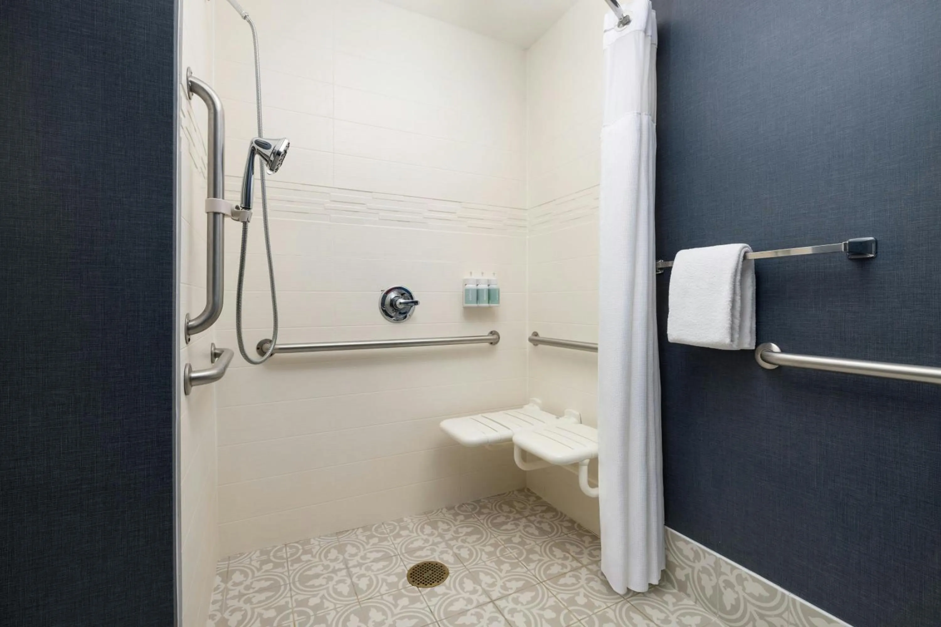 Bathroom in Residence Inn Des Moines West at Jordan Creek Town Center