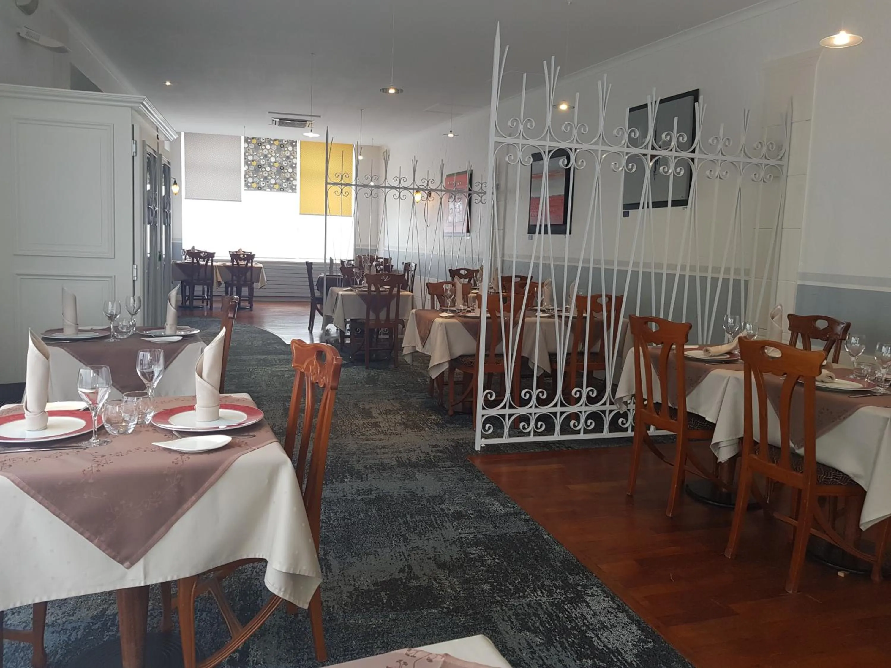 Logis Hôtel Le Lion d'Or