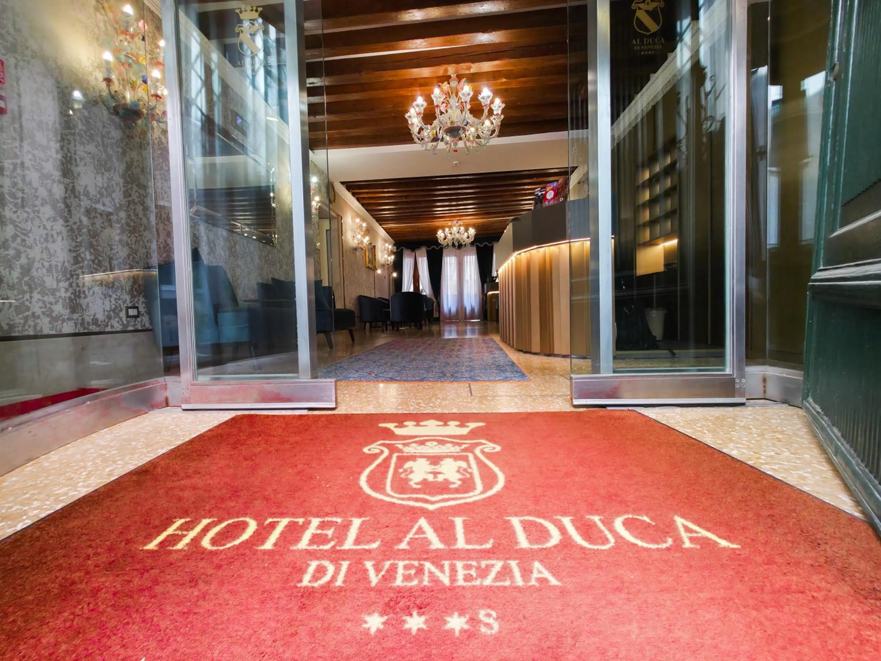 Facade/entrance in Hotel Al Duca Di Venezia