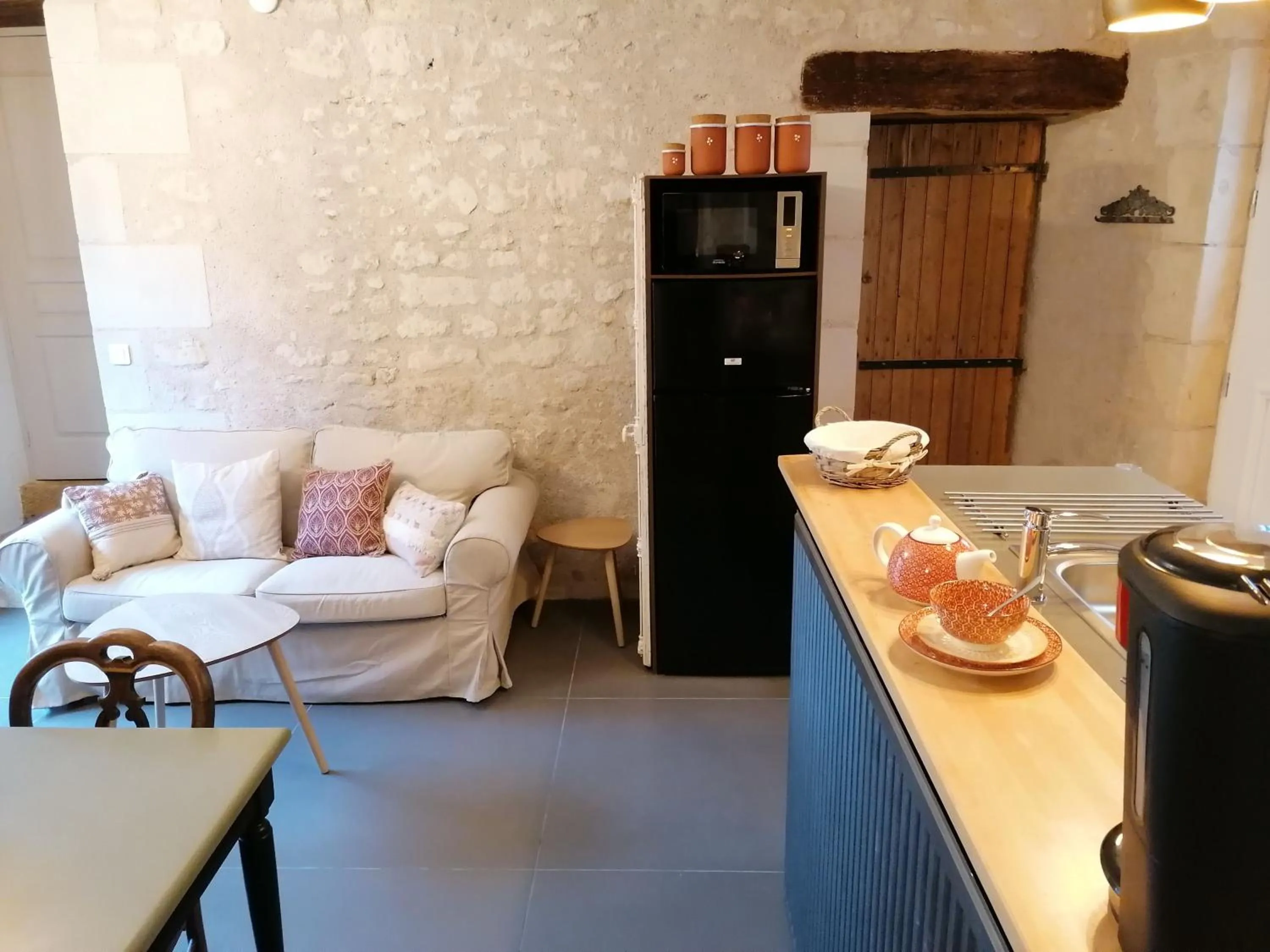 Seating area in Aquarelle