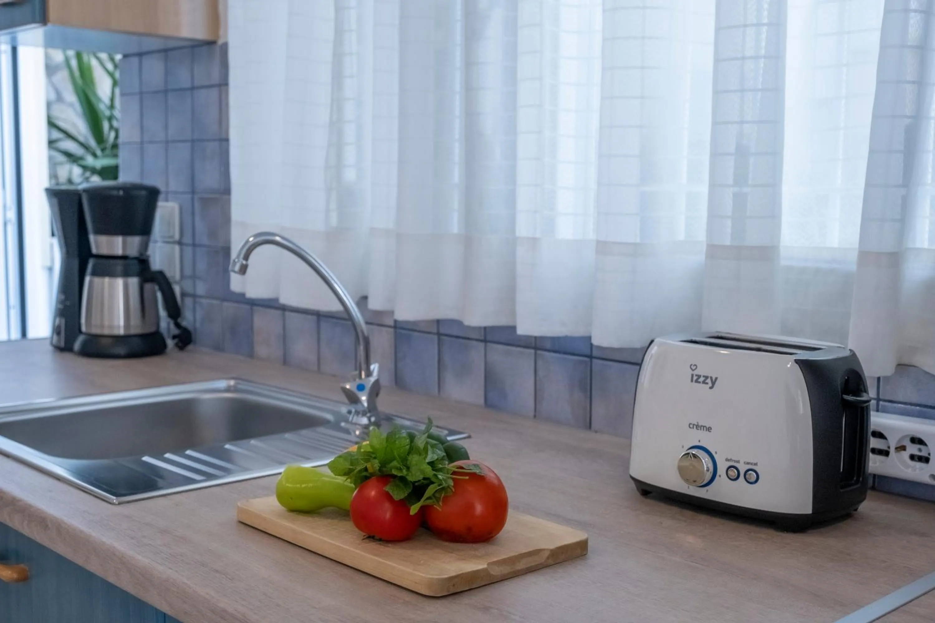 Coffee/tea facilities in Meli Apartments & Villas