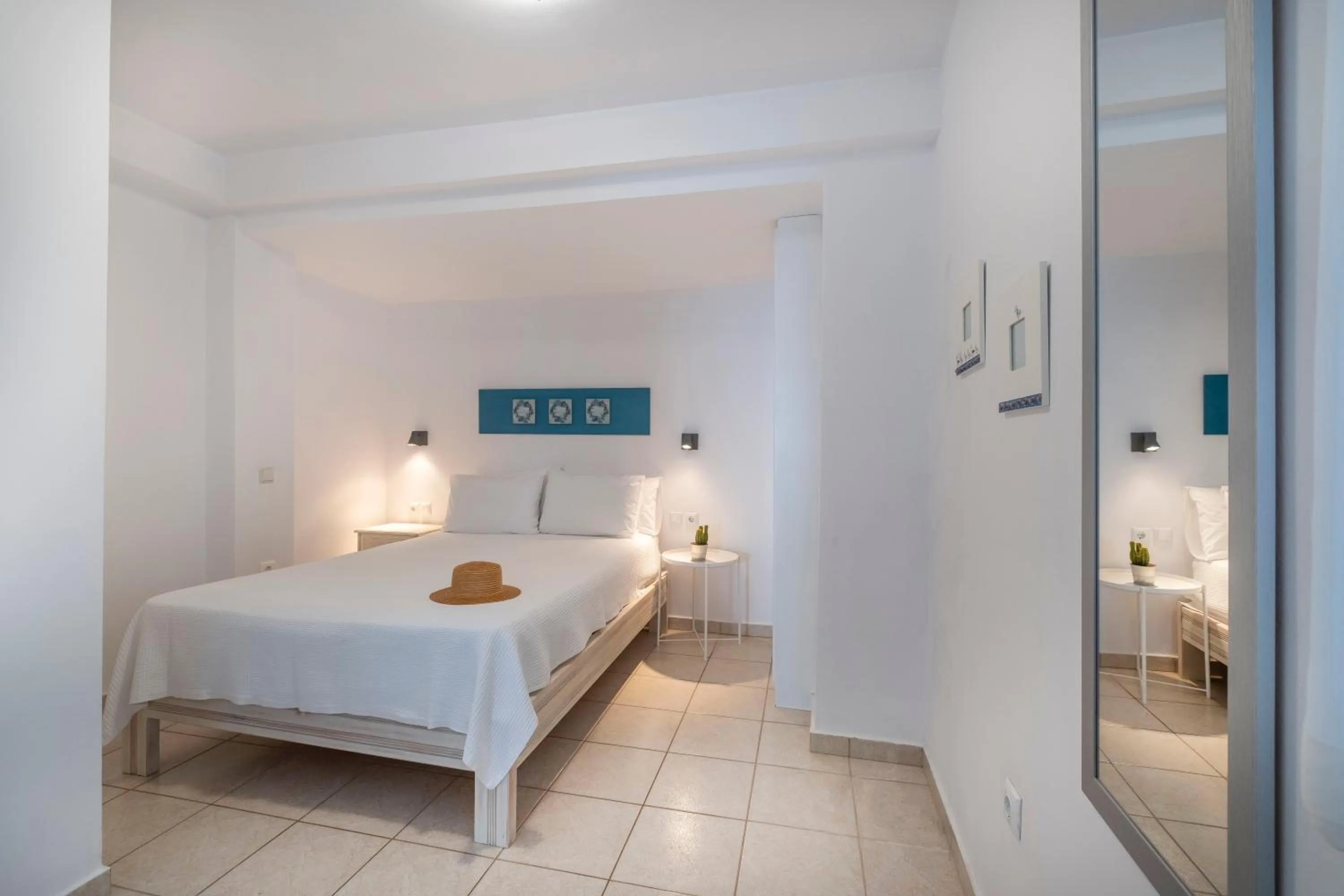 Bedroom, Bed in Meli Apartments & Villas