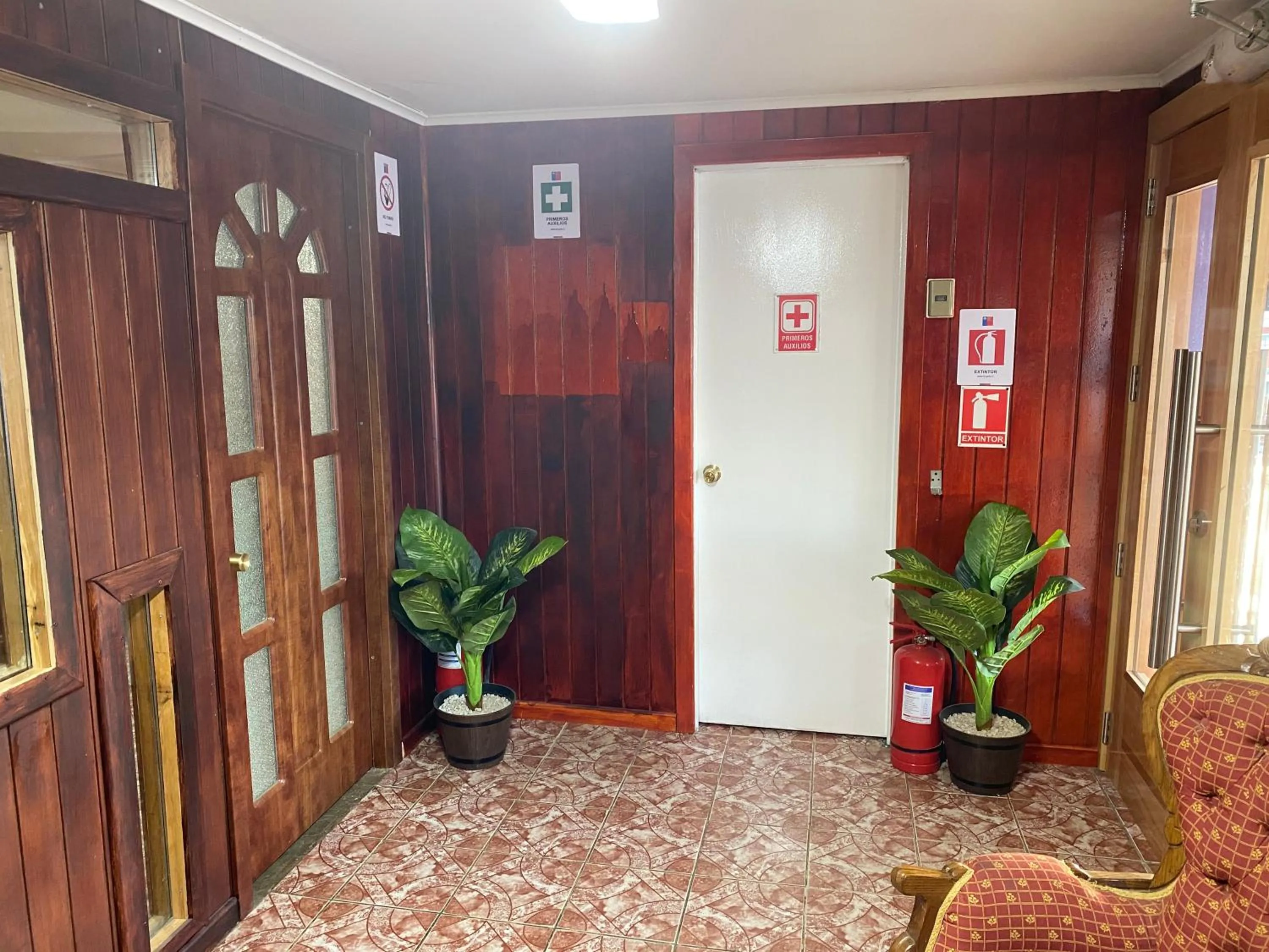 Facade/entrance in Hotel Forjadores del Cabo de Hornos