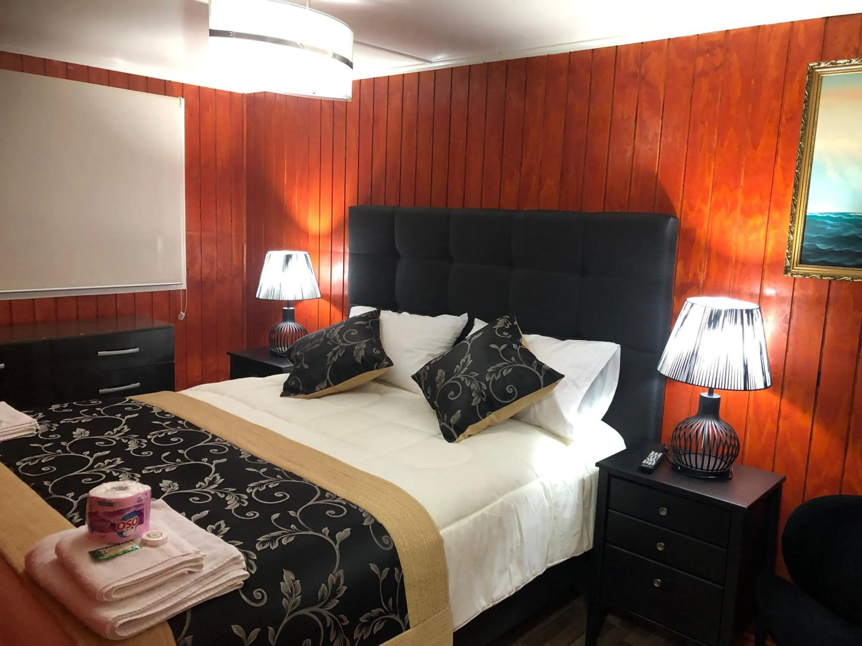 Bed in Hotel Forjadores del Cabo de Hornos