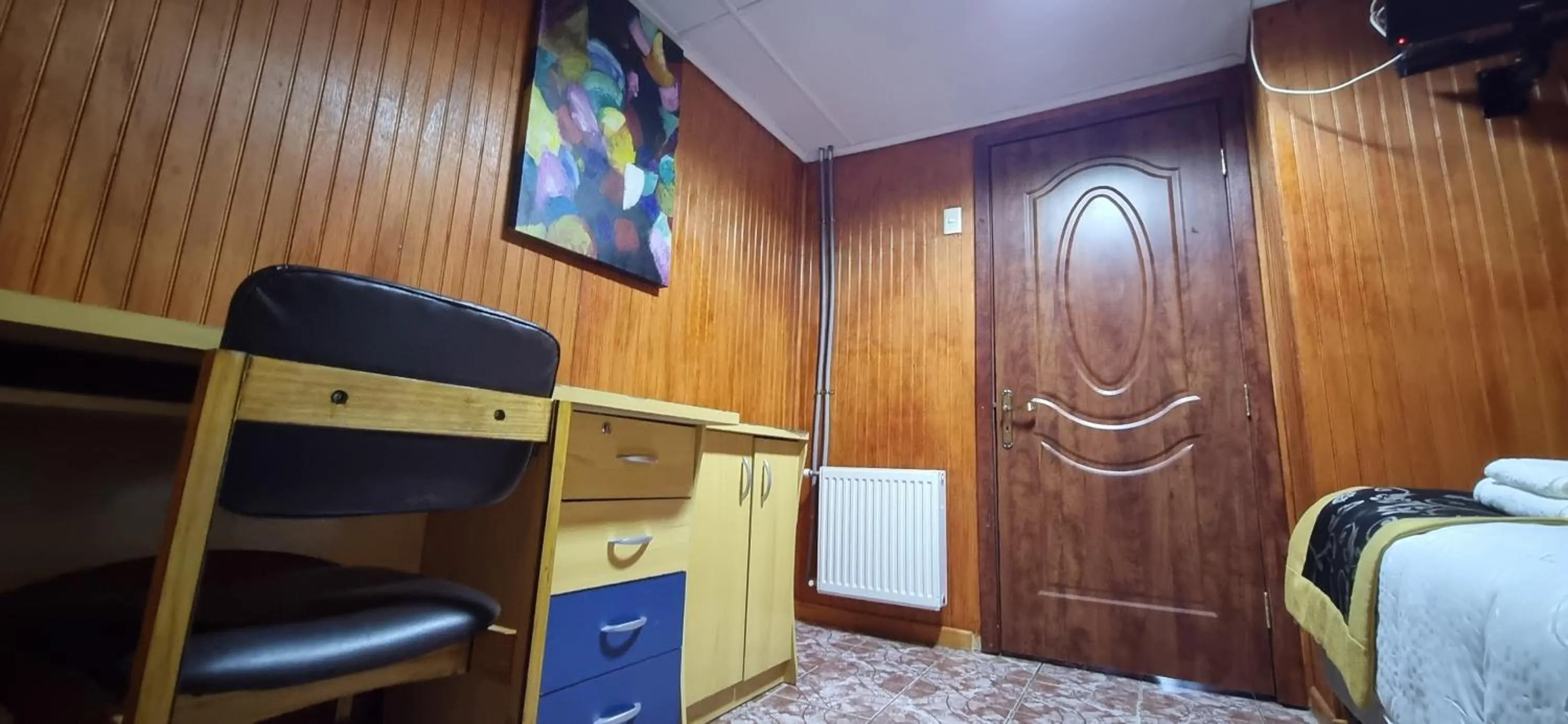 Property building, Bed in Hotel Forjadores del Cabo de Hornos