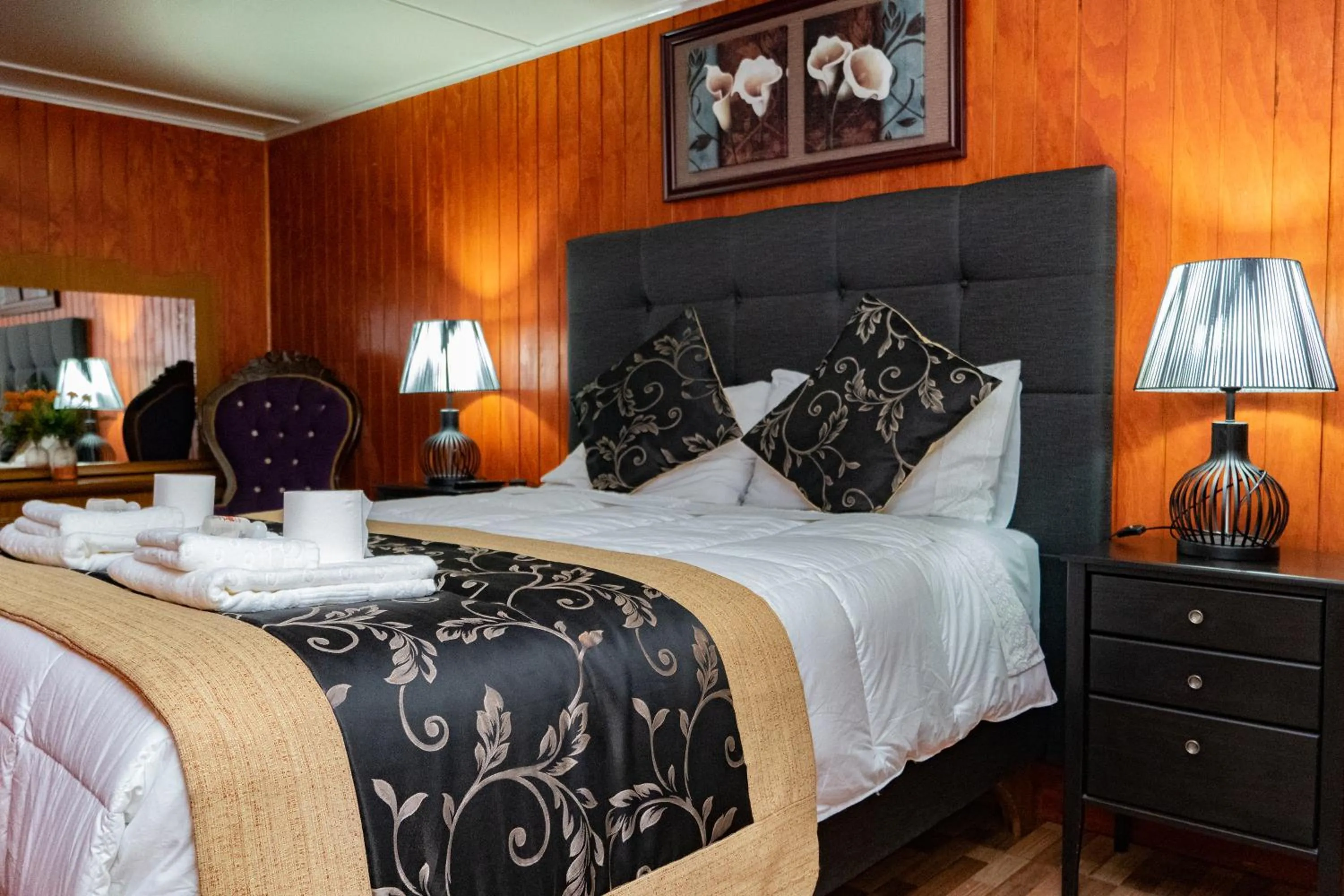 Bed in Hotel Forjadores del Cabo de Hornos