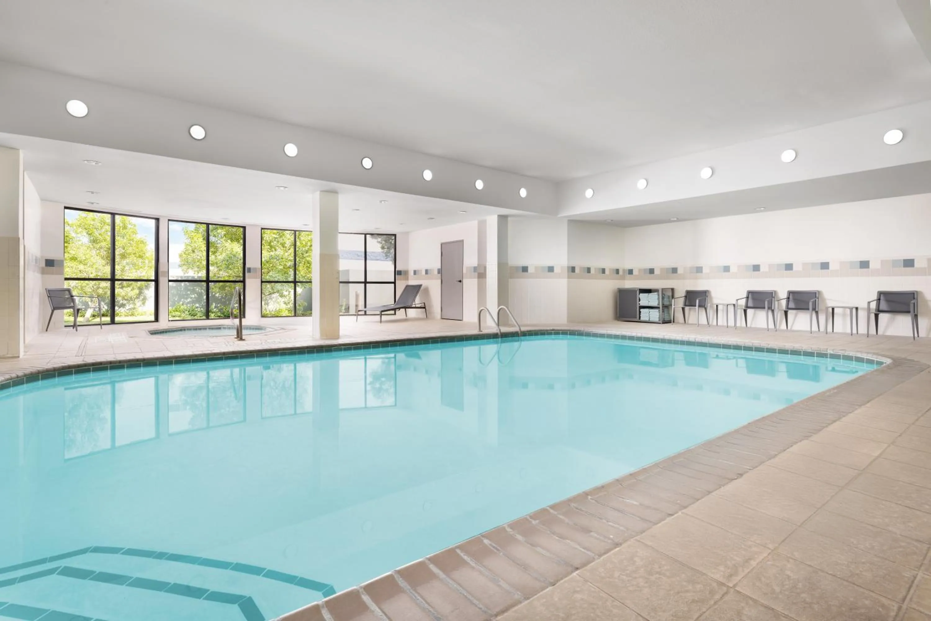 Swimming pool in Courtyard by Marriott Amarillo West/Medical Center