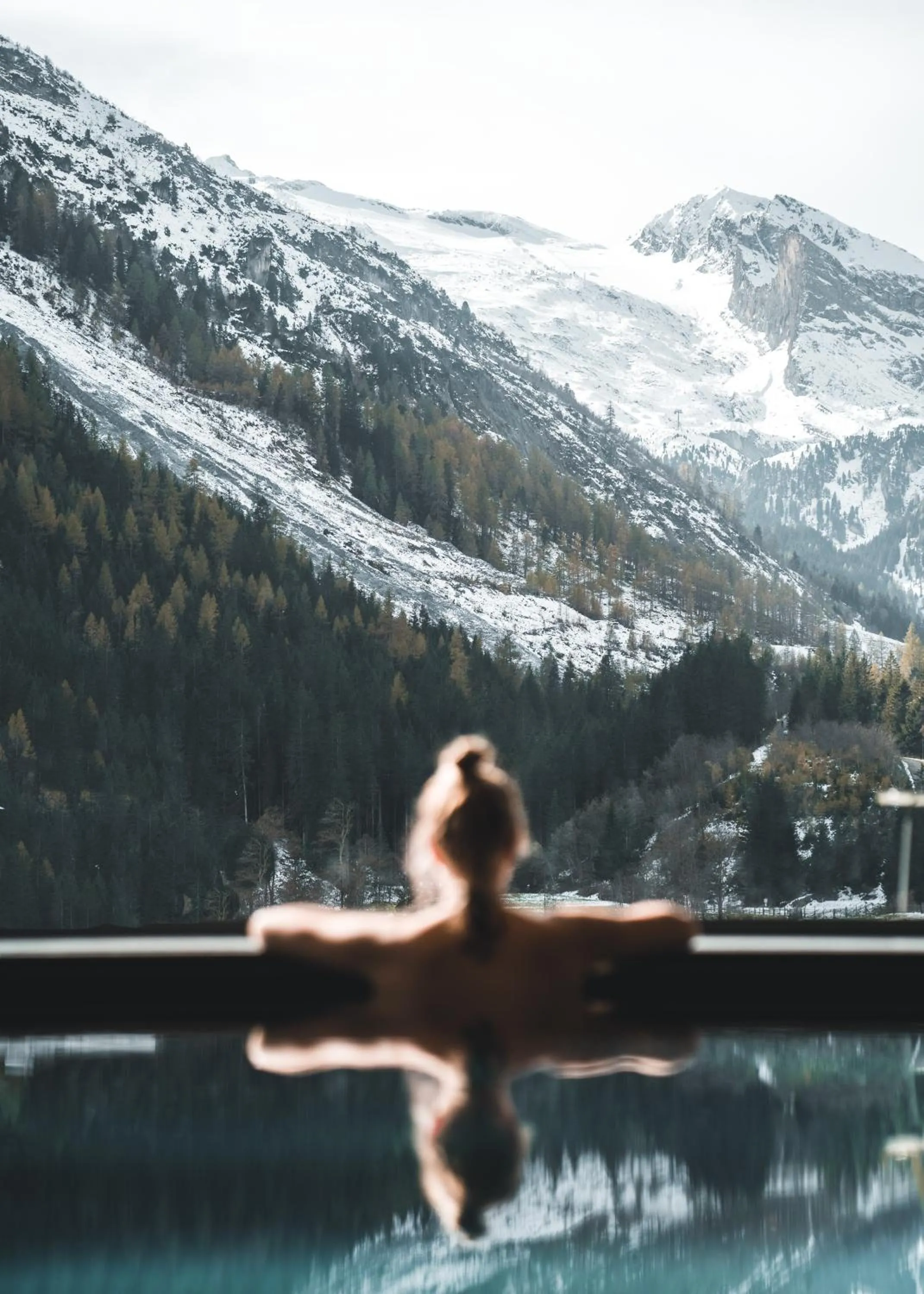 Swimming pool in Alpinhotel Berghaus spa