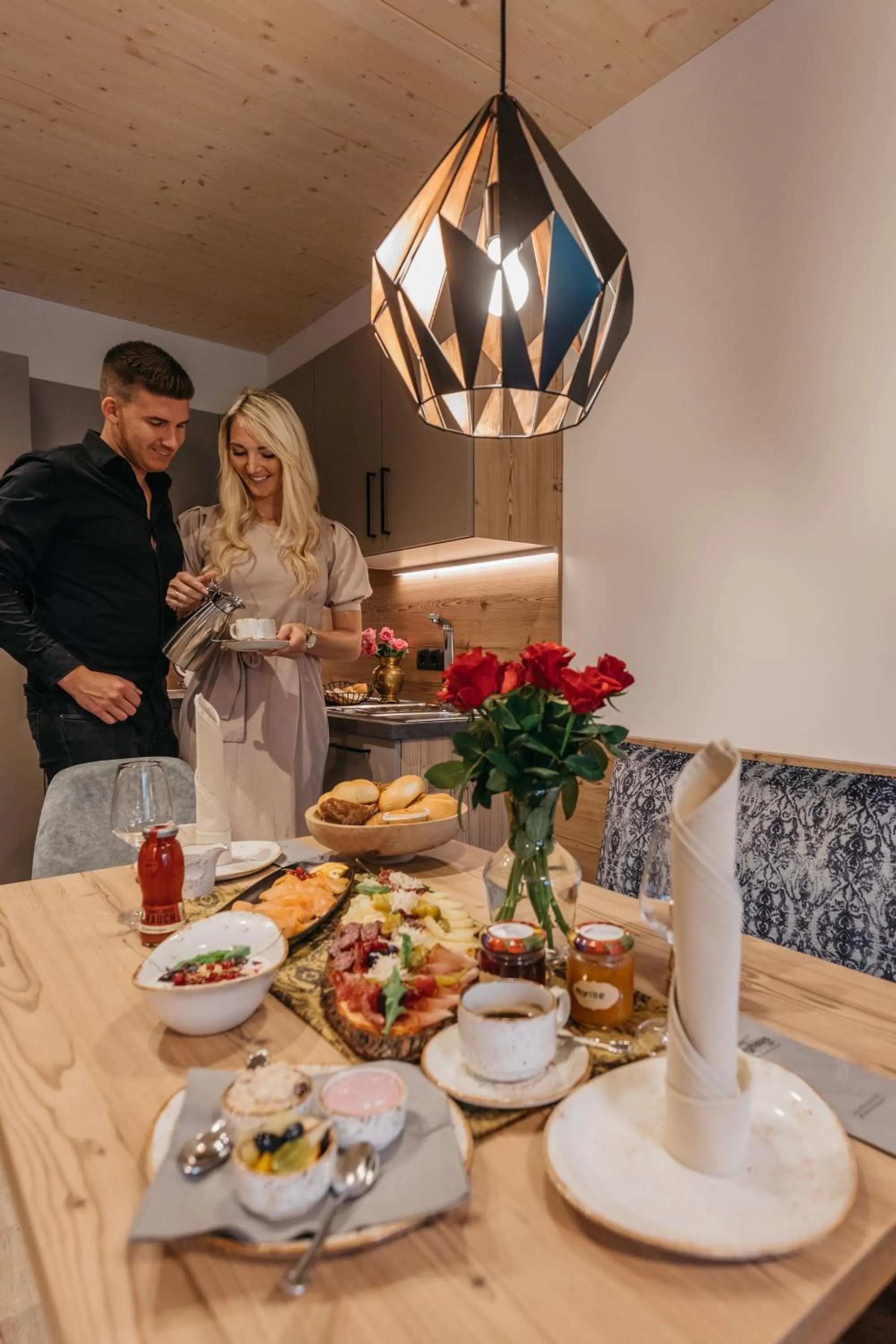 People in Alpinhotel Berghaus spa