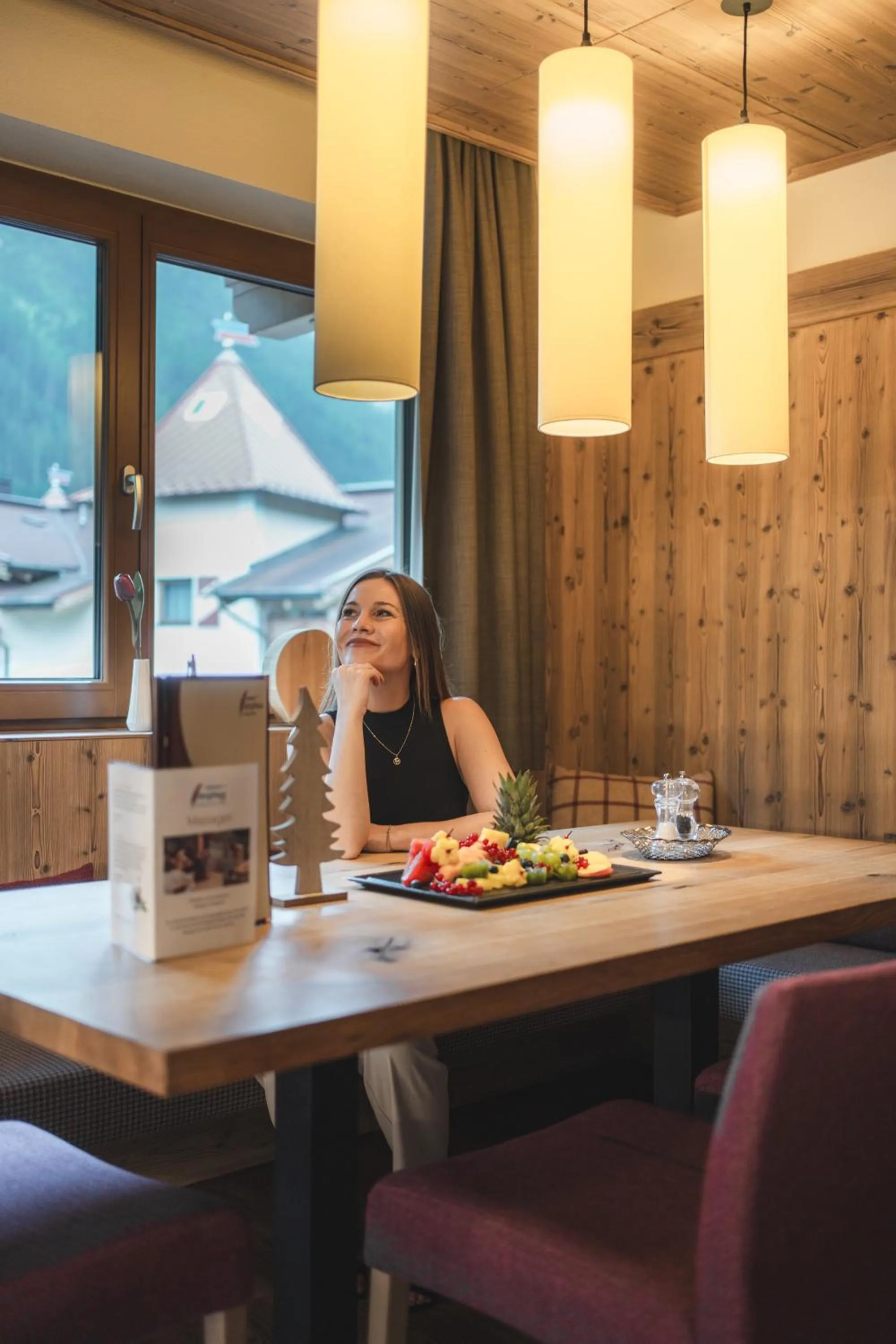 People in Alpinhotel Berghaus spa