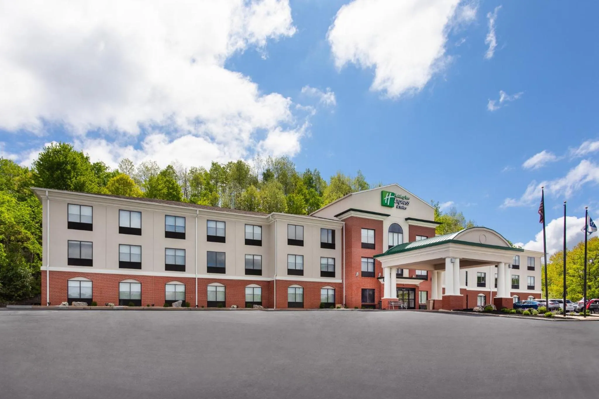 Property building in Holiday Inn Express Hotel & Suites Dubois by IHG
